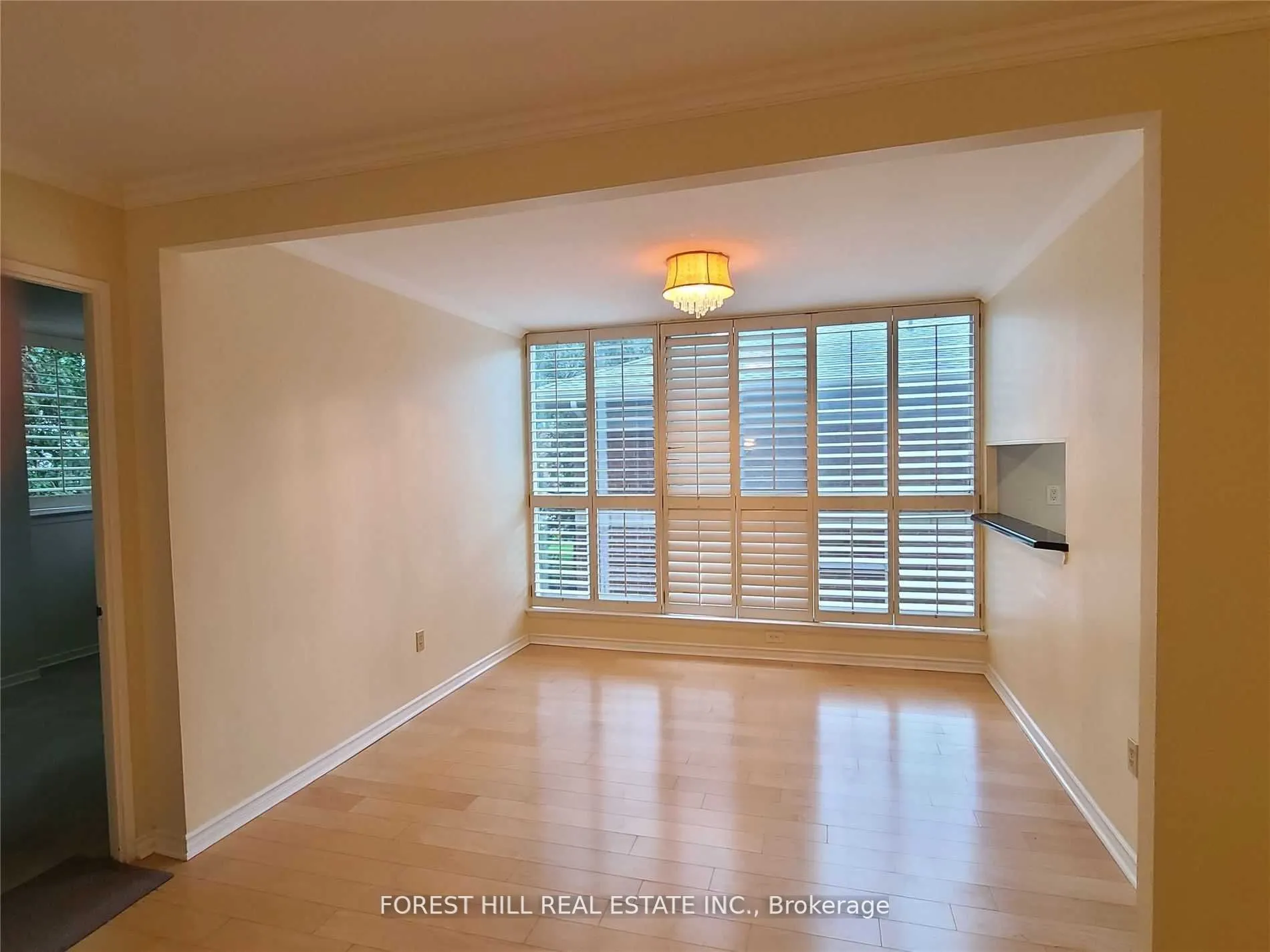1055 Bay Street, #302