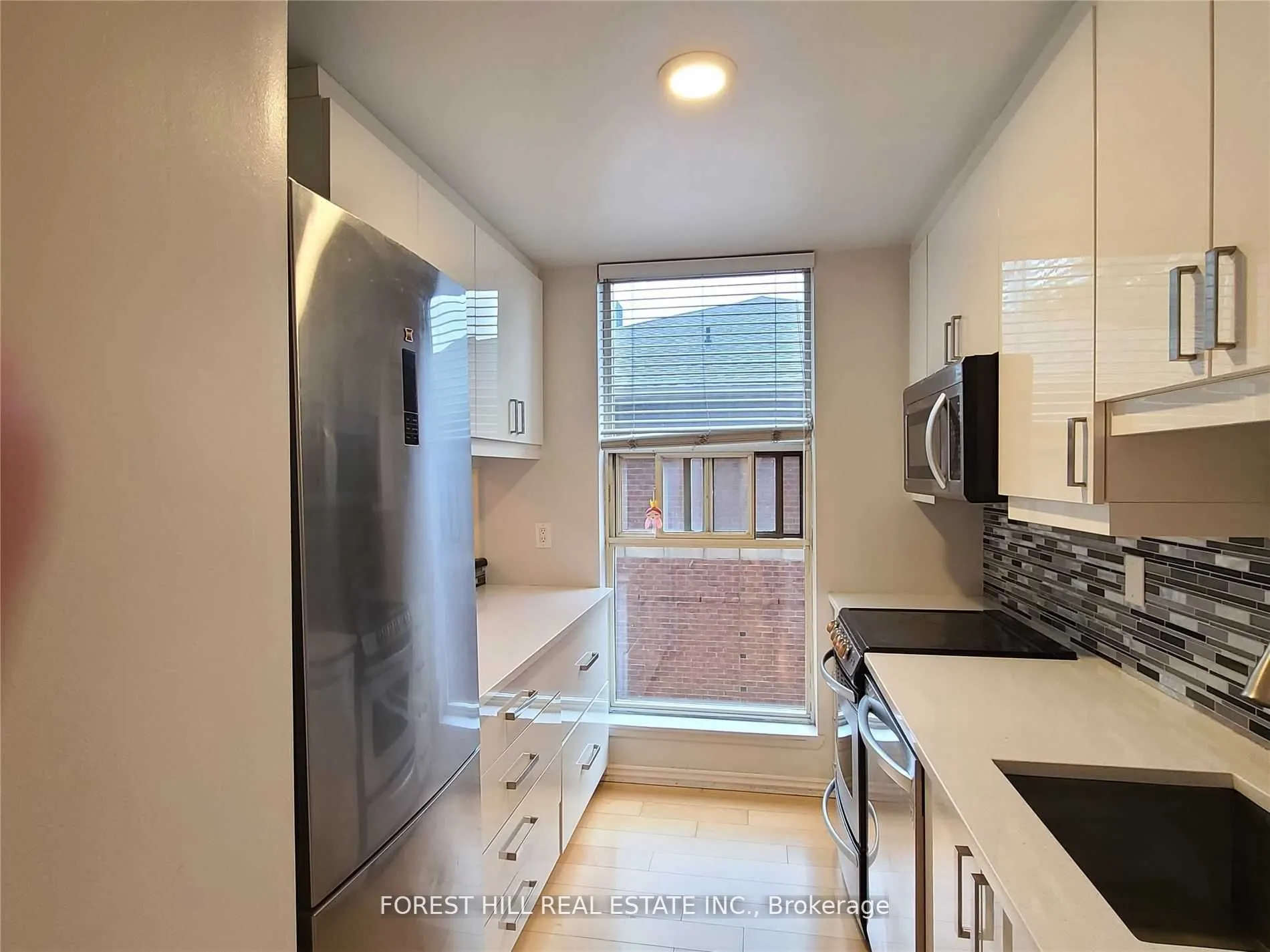 1055 Bay Street, #302