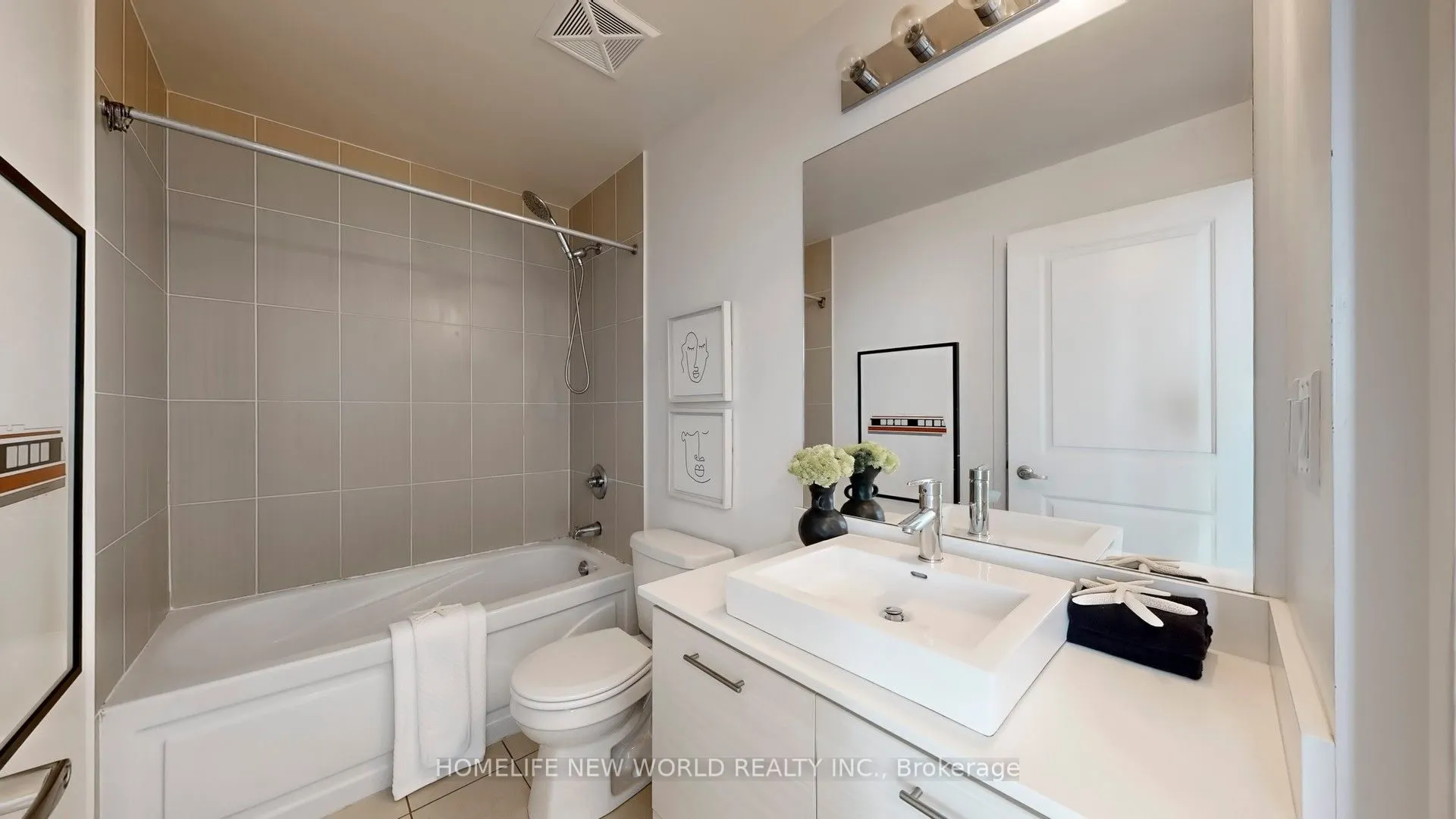 26 Norton Avenue, #401