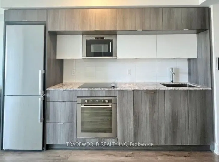 575 Bloor Street E, #3301