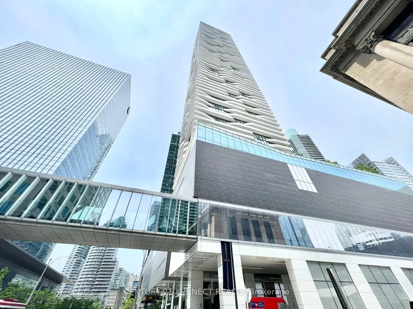100 Harbour Street, #4209