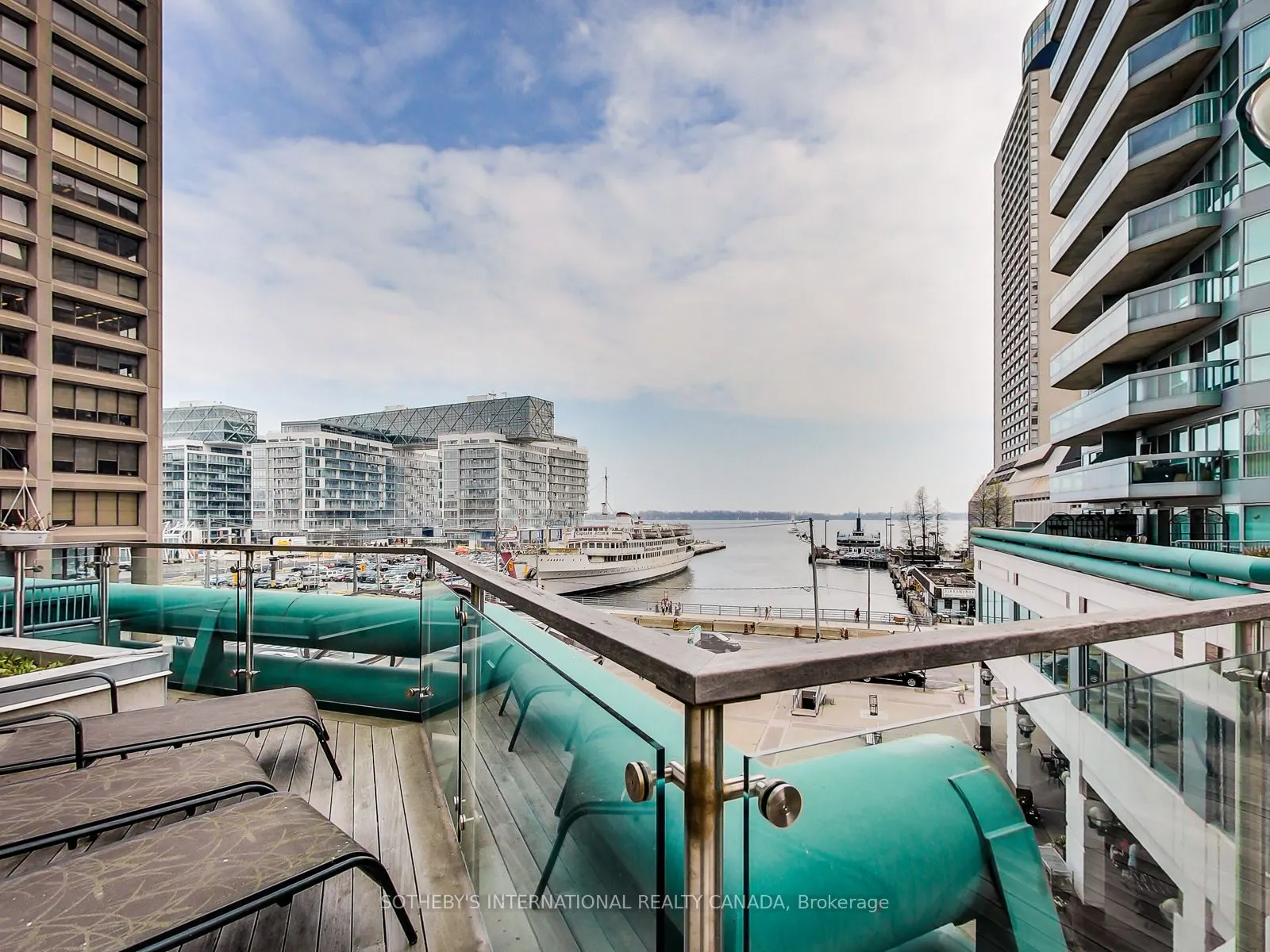 10 Yonge Street, #2701