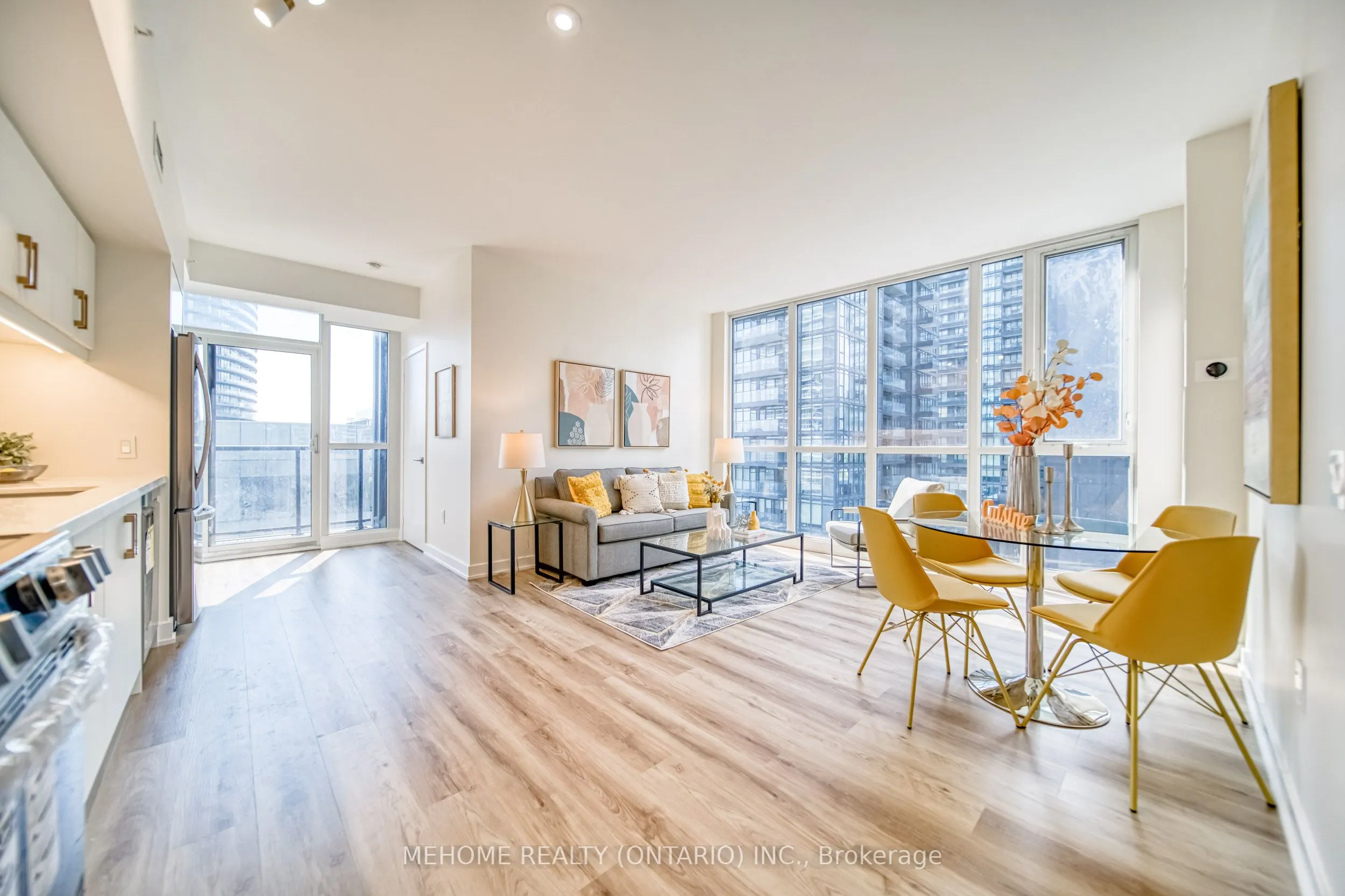85 Queens Wharf Road, #706