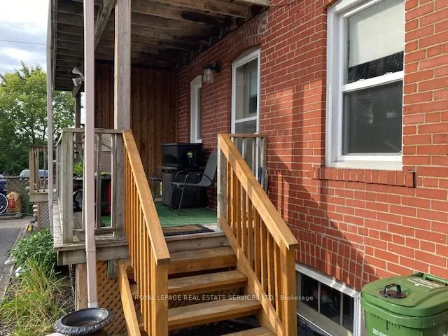 101 Braemar Avenue, #1