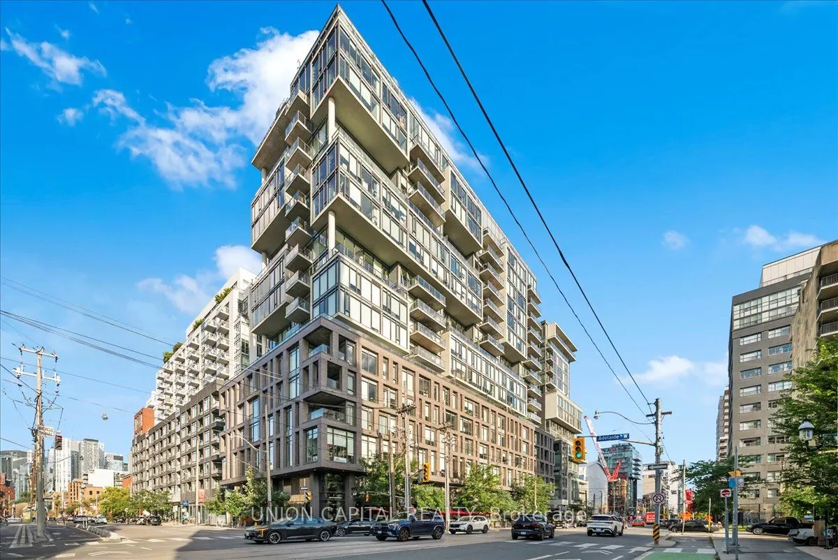 111 Bathurst Street, #505