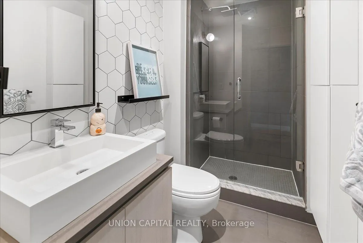 111 Bathurst Street, #505