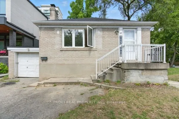 66 Avondale Avenue S