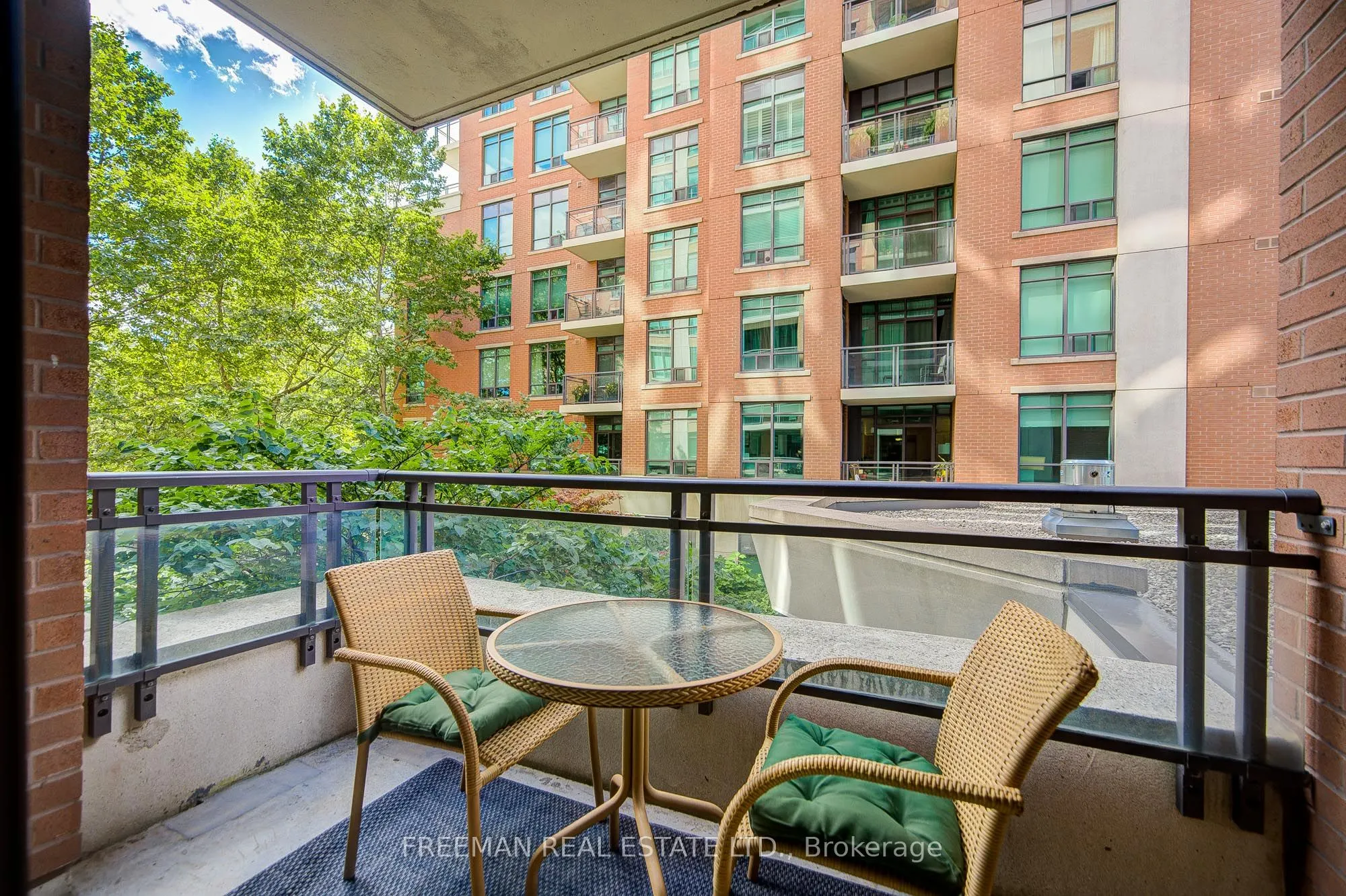 319 Merton Street, #201