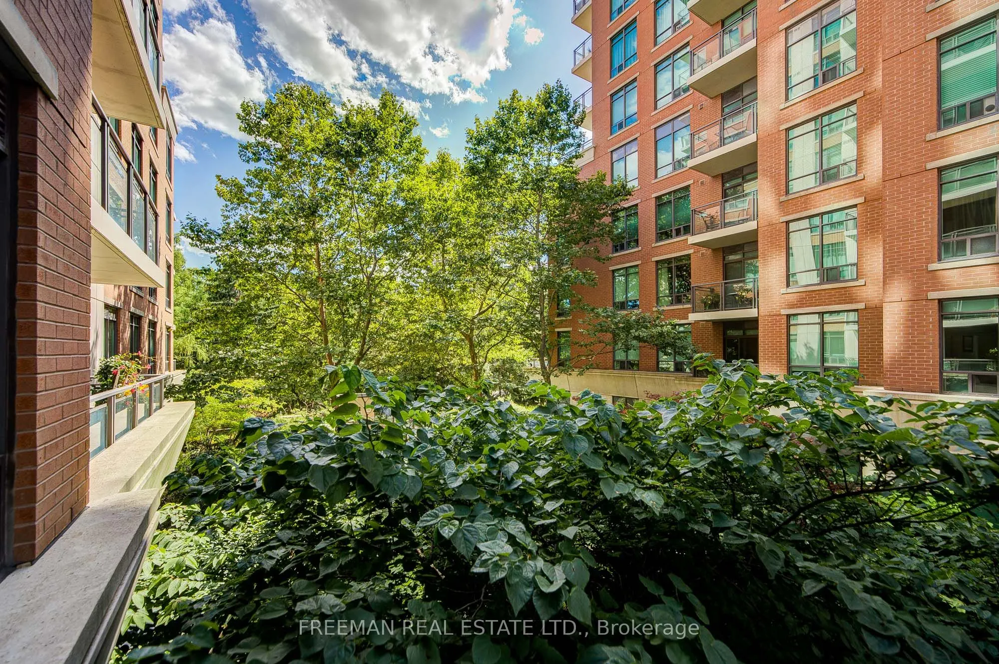 319 Merton Street, #201