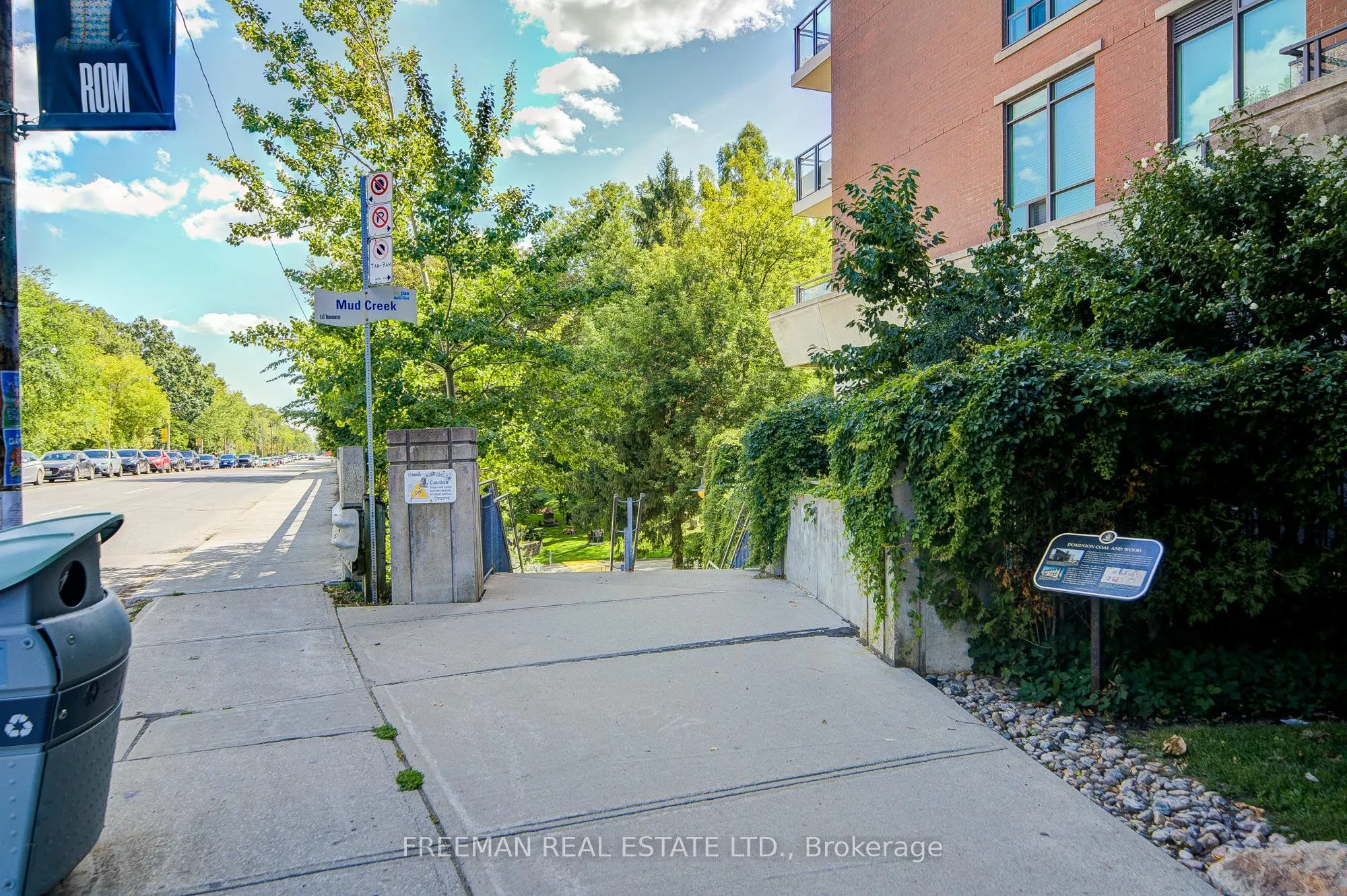 319 Merton Street, #201