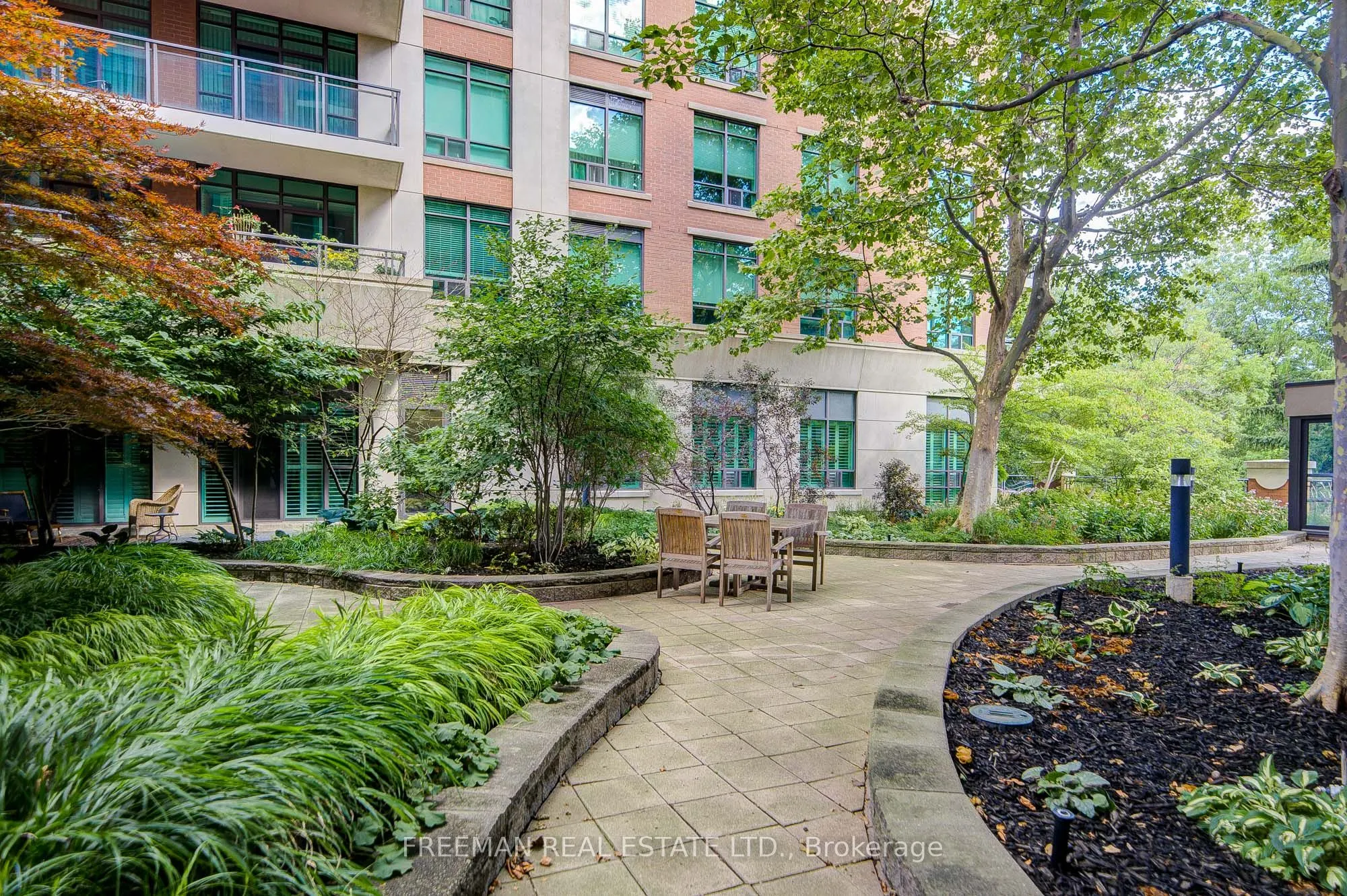 319 Merton Street, #201
