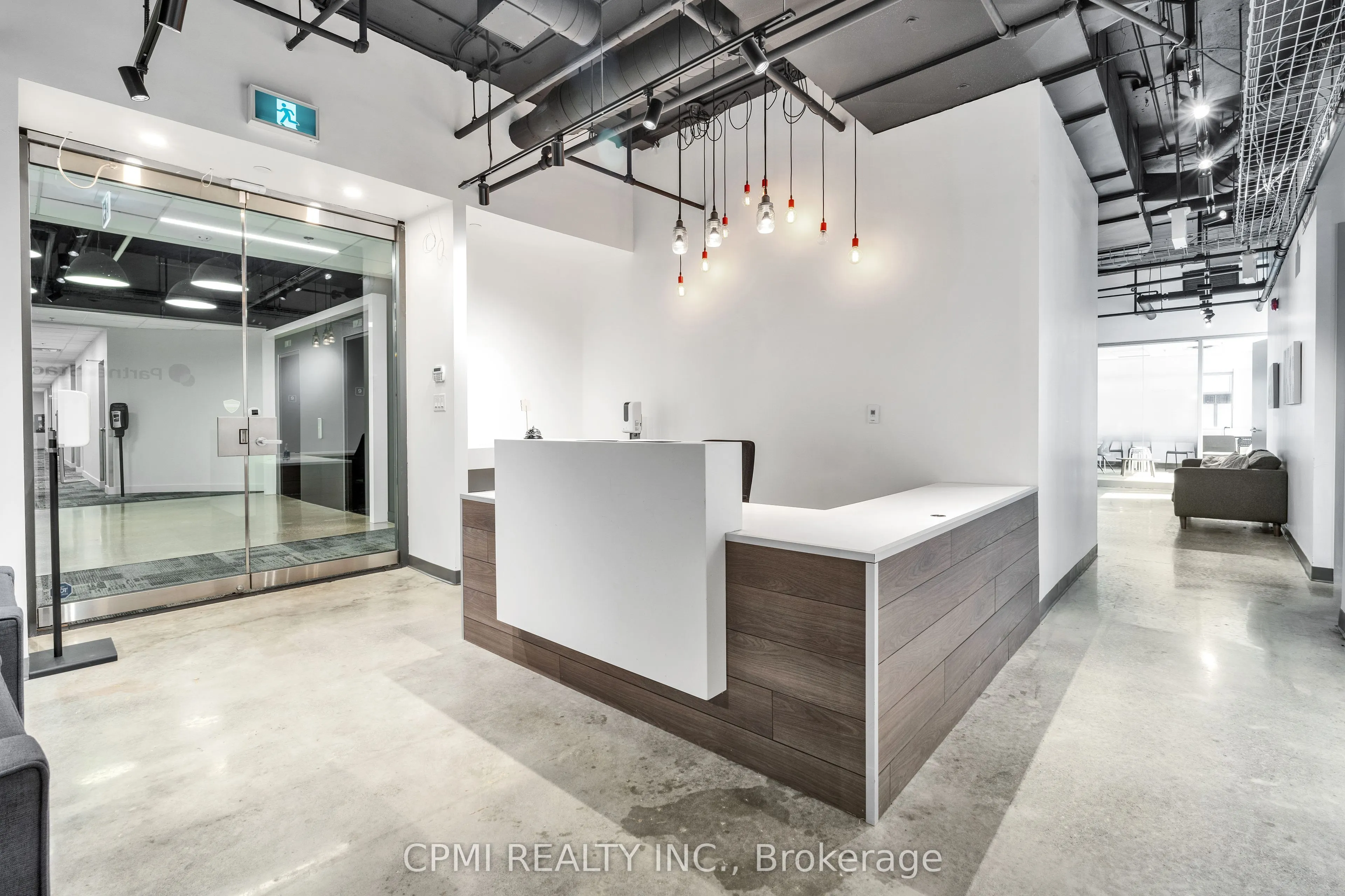 111 Peter Street, #900