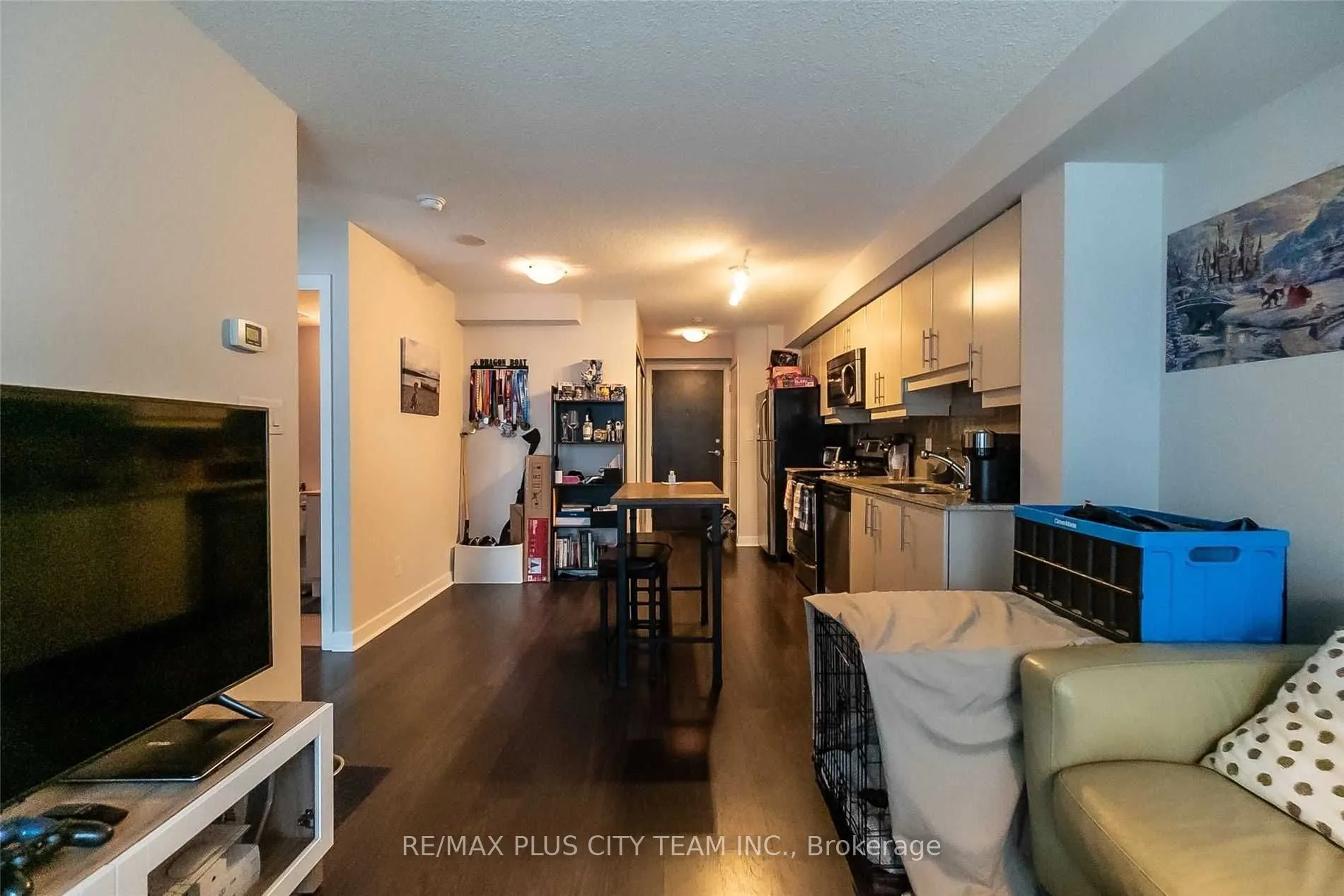 33 Bay Street, #602