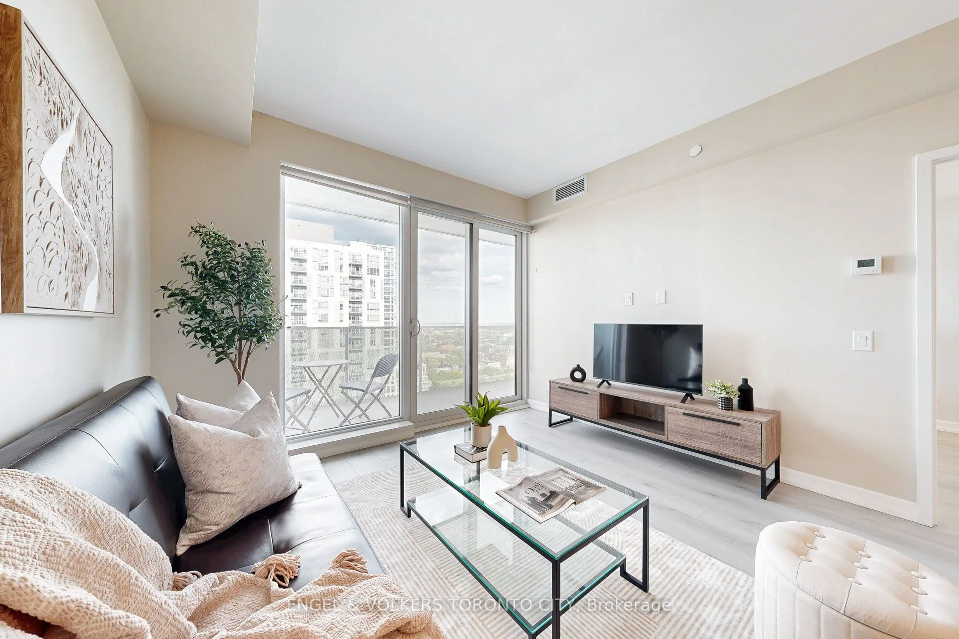 20 Tubman Avenue, #2306