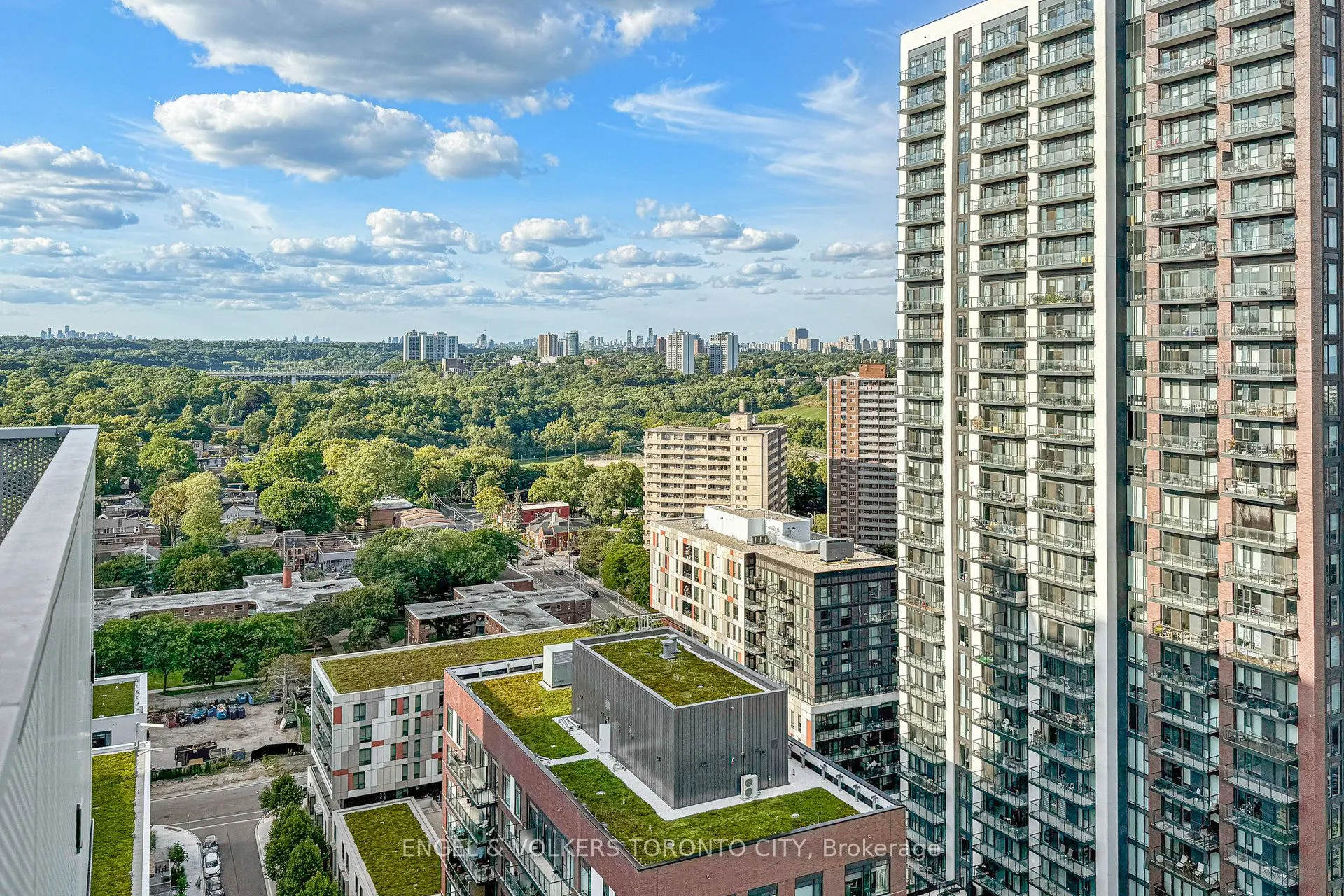 20 Tubman Avenue, #2306