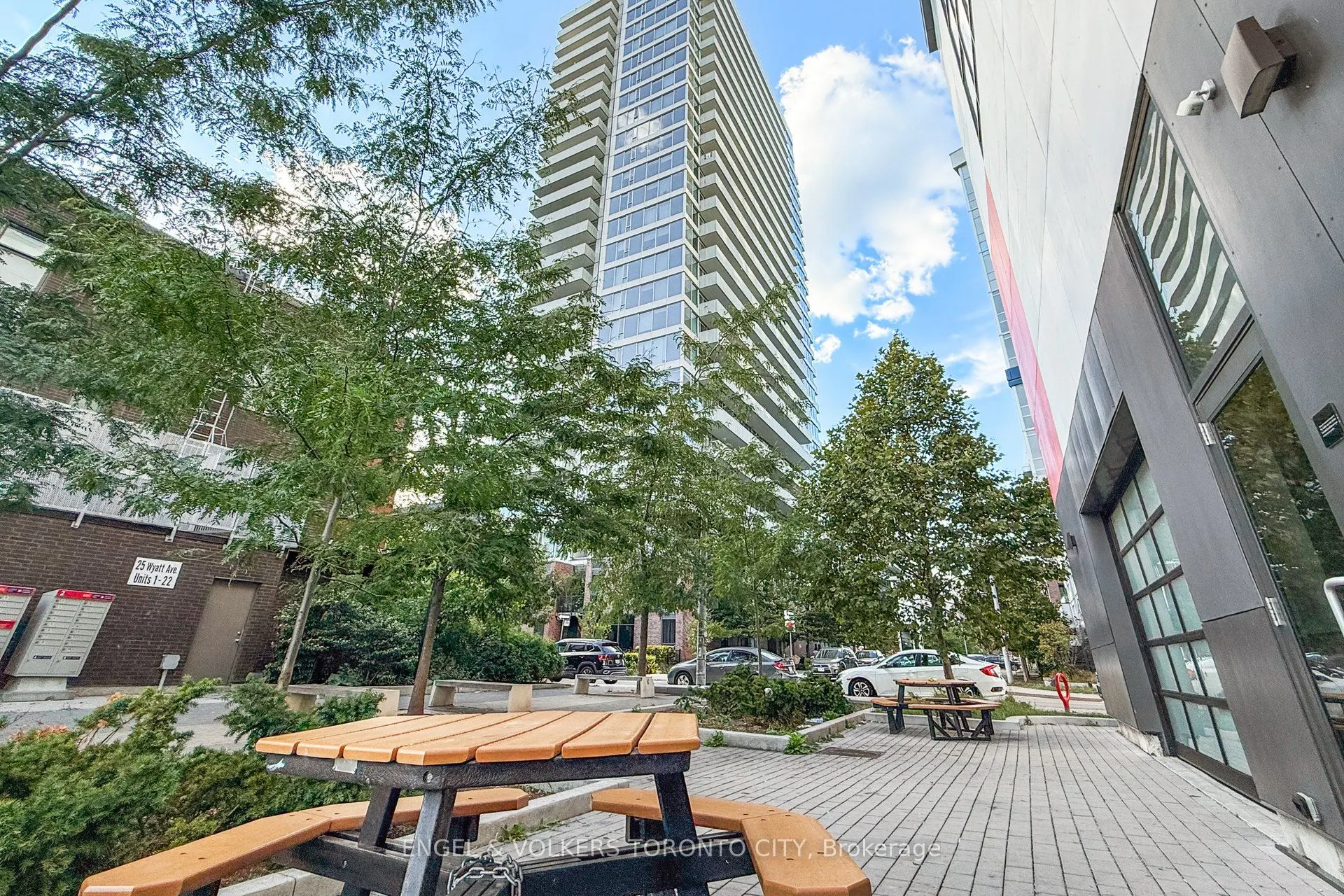 20 Tubman Avenue, #2306