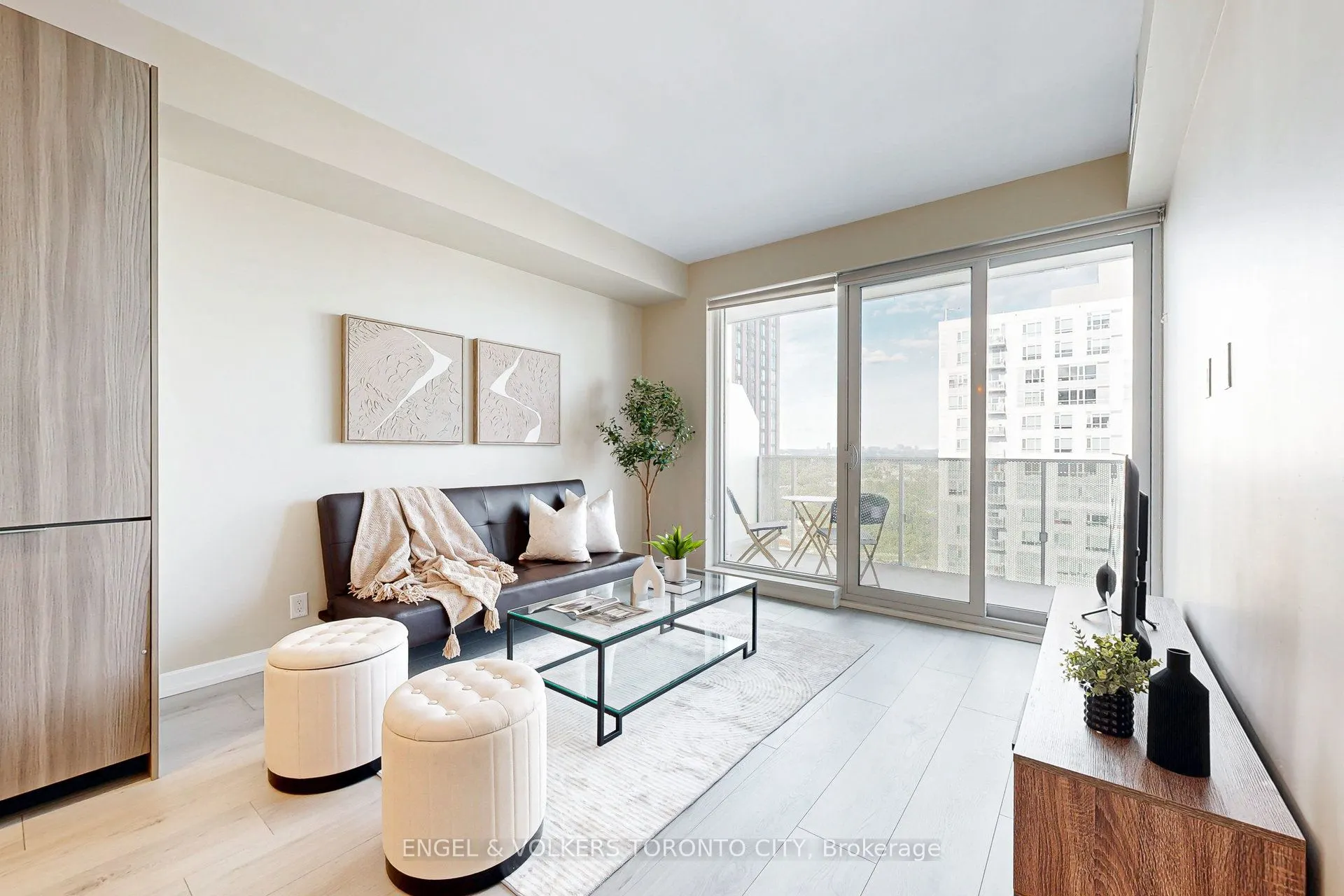 20 Tubman Avenue, #2306