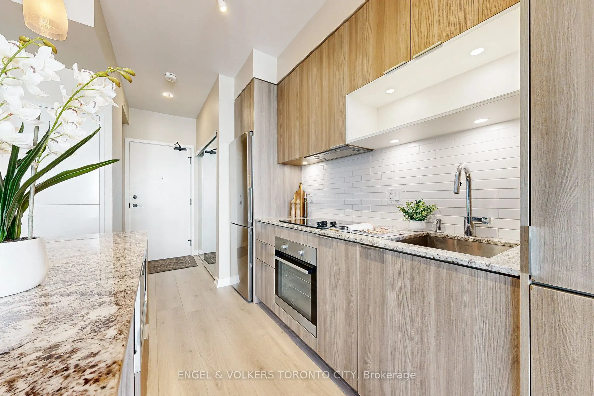 20 Tubman Avenue, #2306