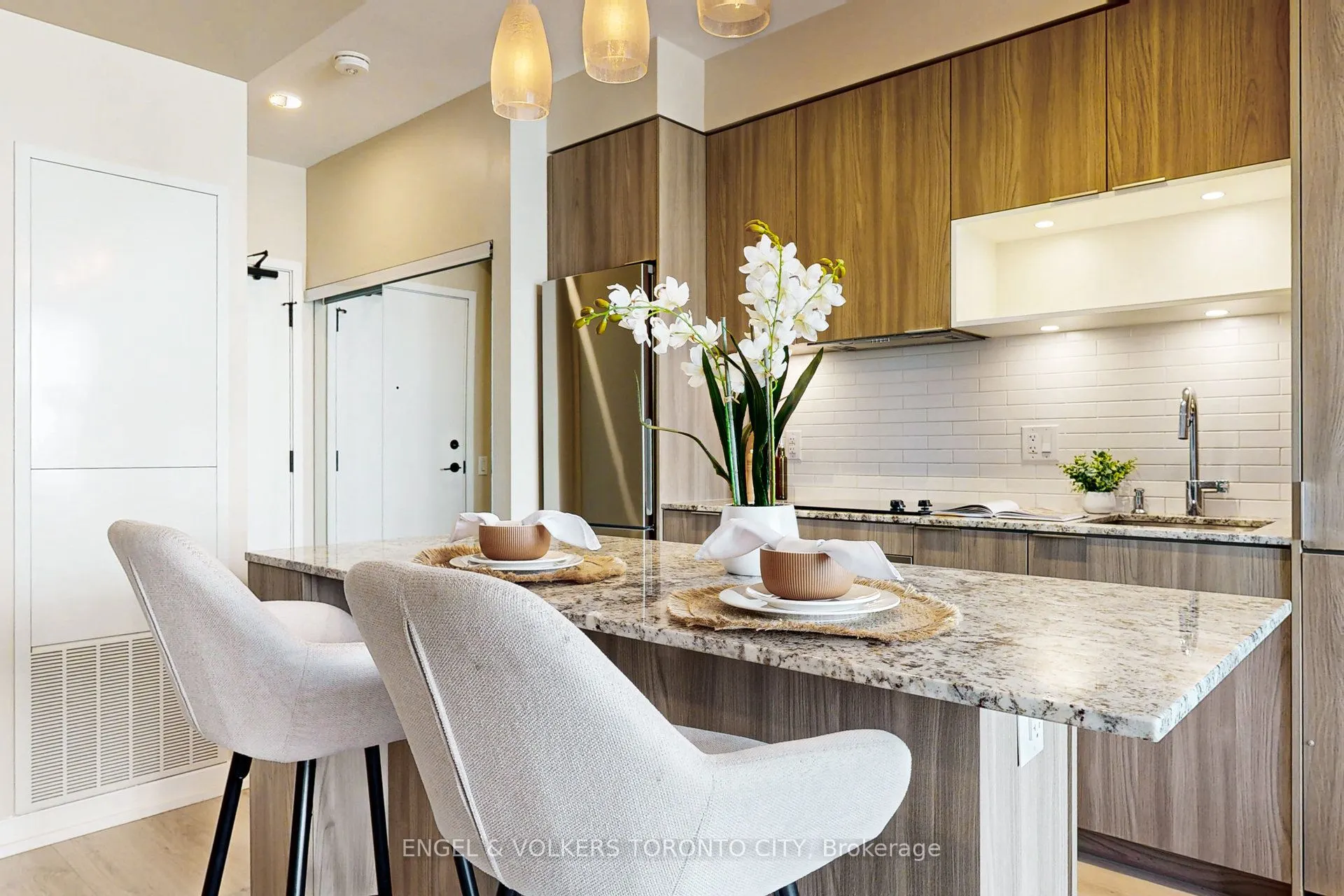 20 Tubman Avenue, #2306