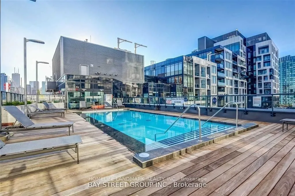 27 Bathurst Street, #1113