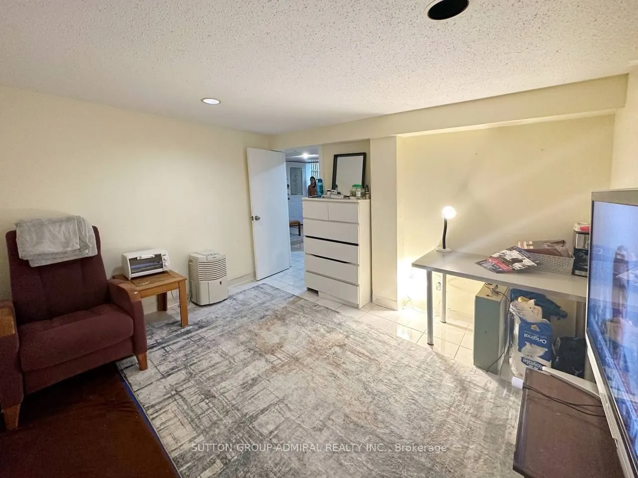 82 Caines Avenue, #Basement