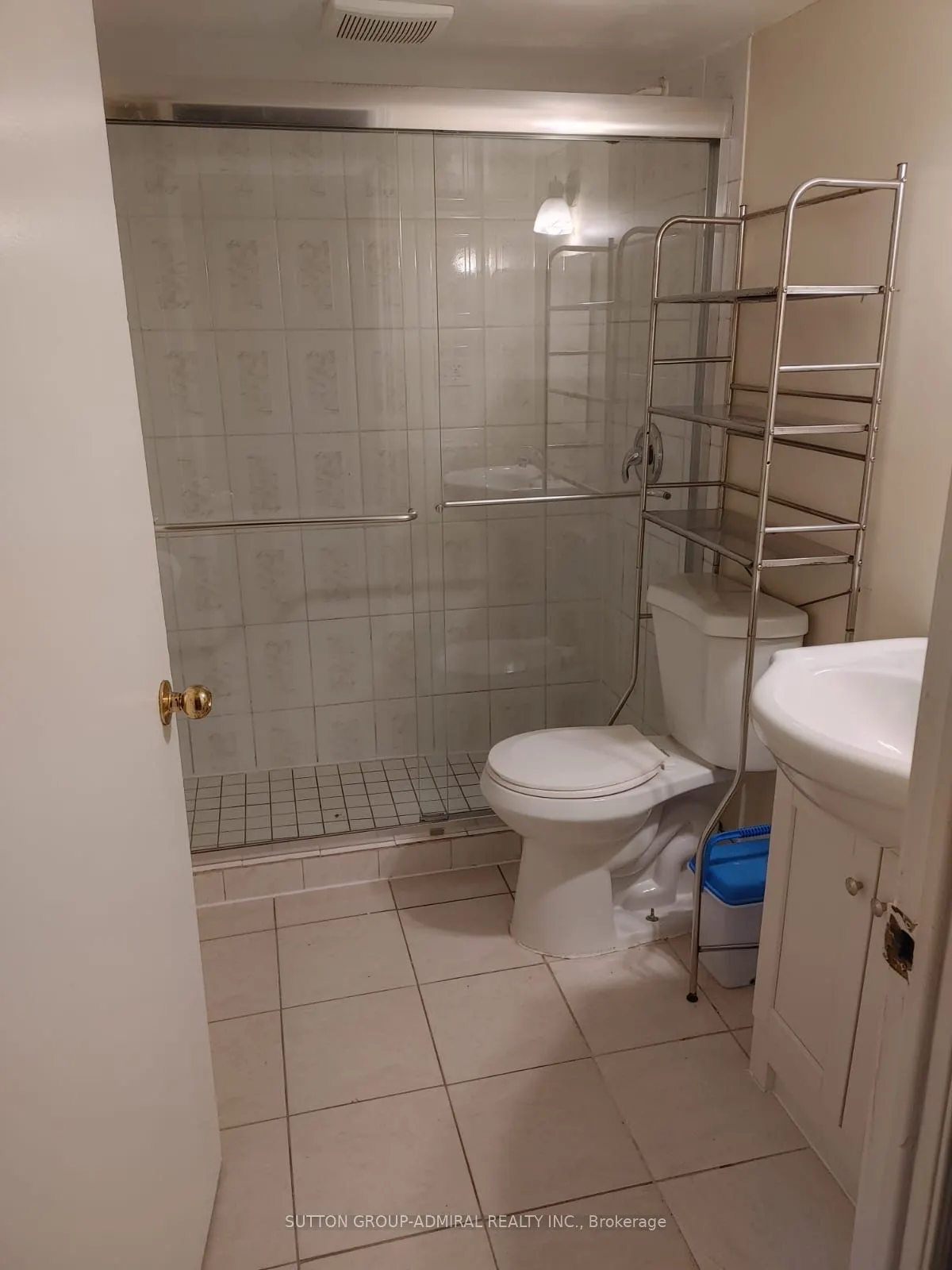 82 Caines Avenue, #Basement