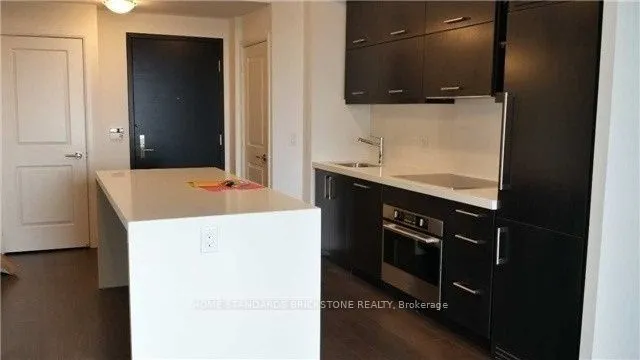 1080 Bay Street, #1705