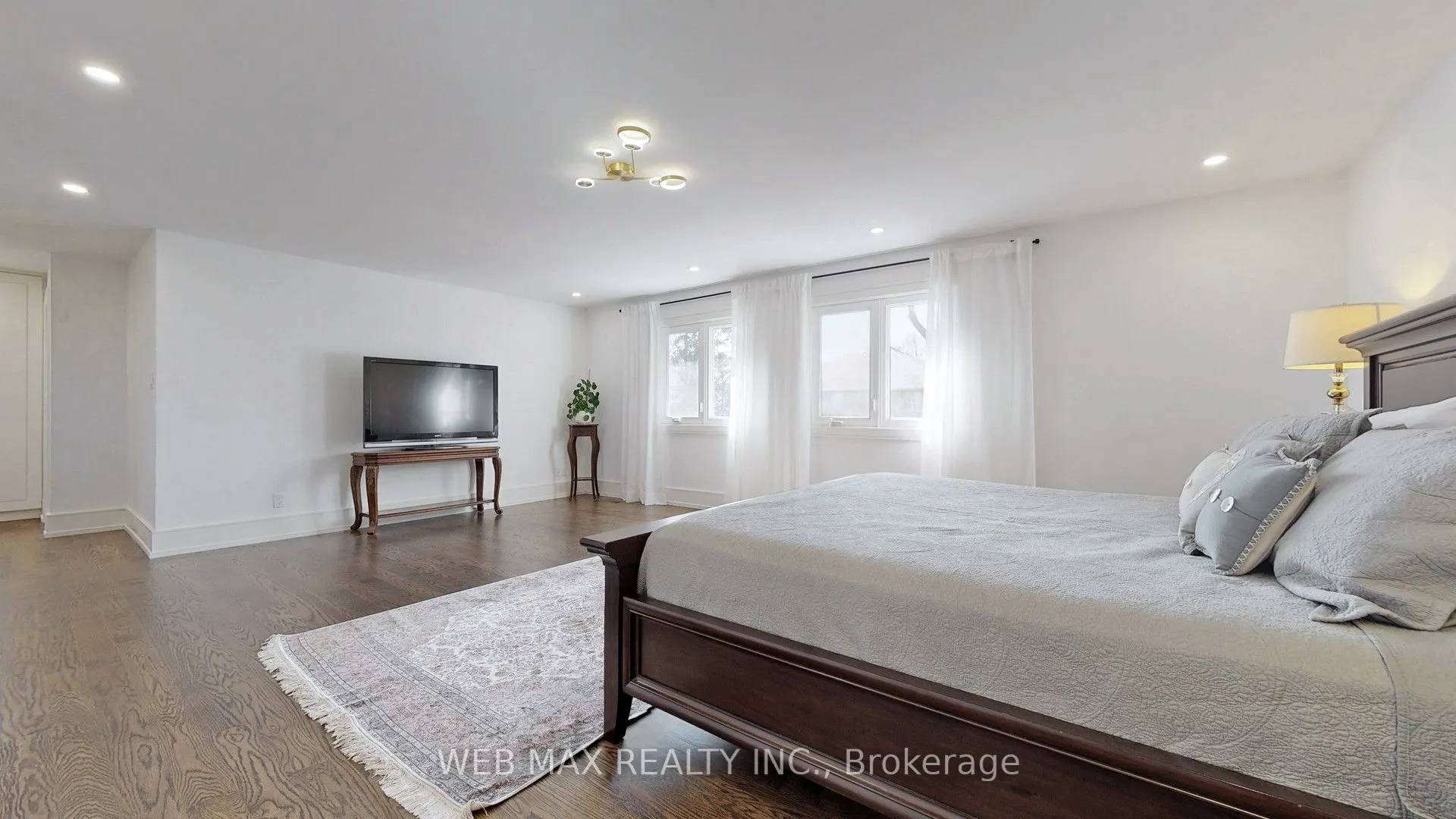 54 Fairmeadow Avenue