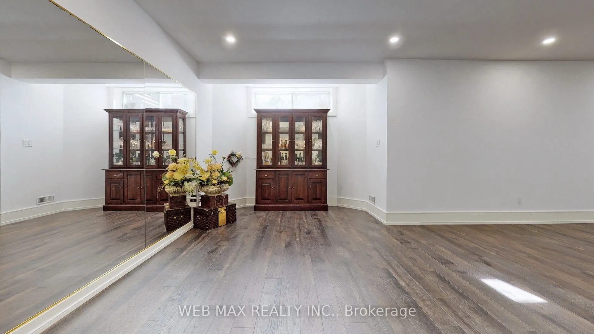 54 Fairmeadow Avenue
