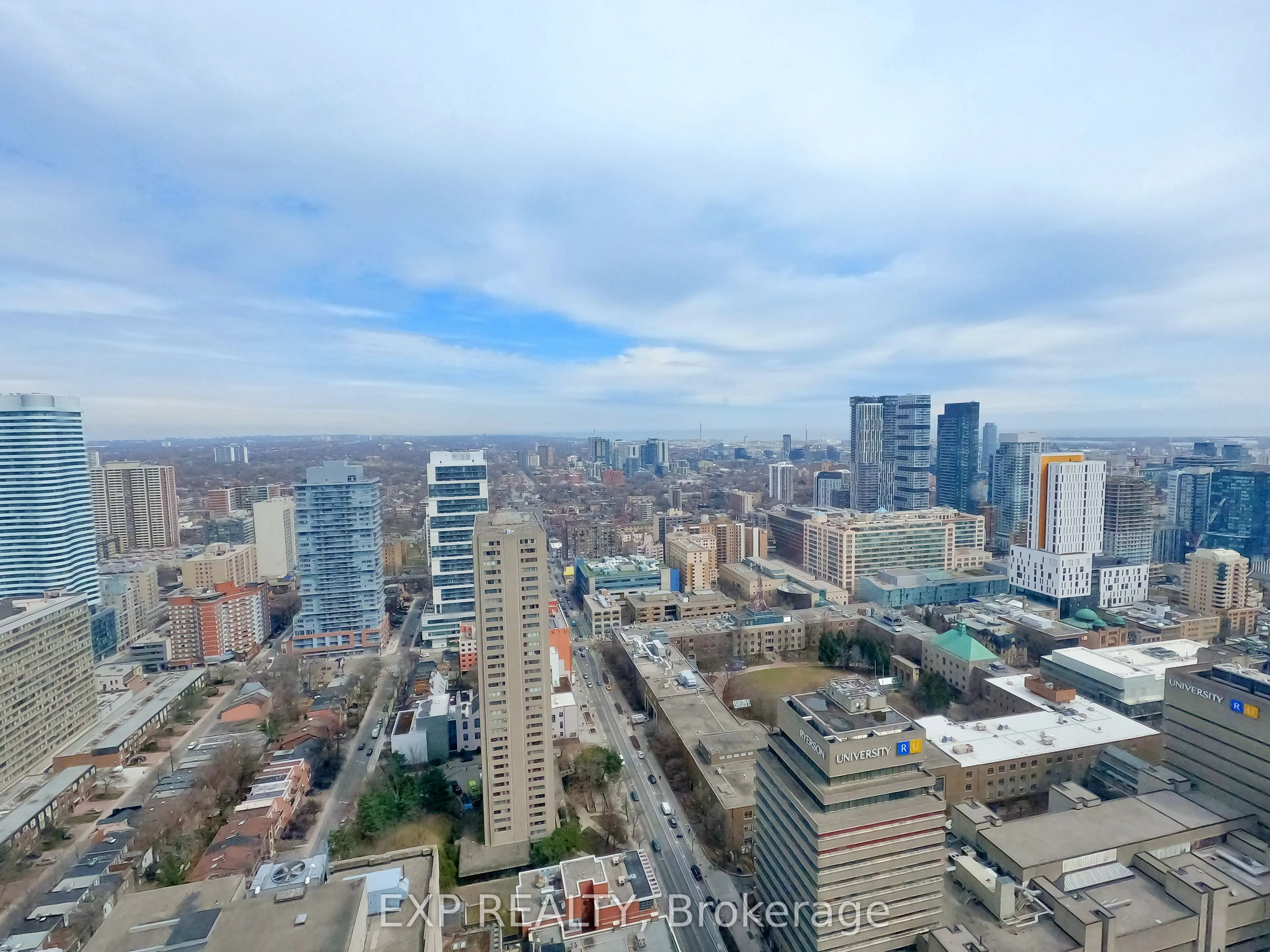 386 Yonge Street, #3806