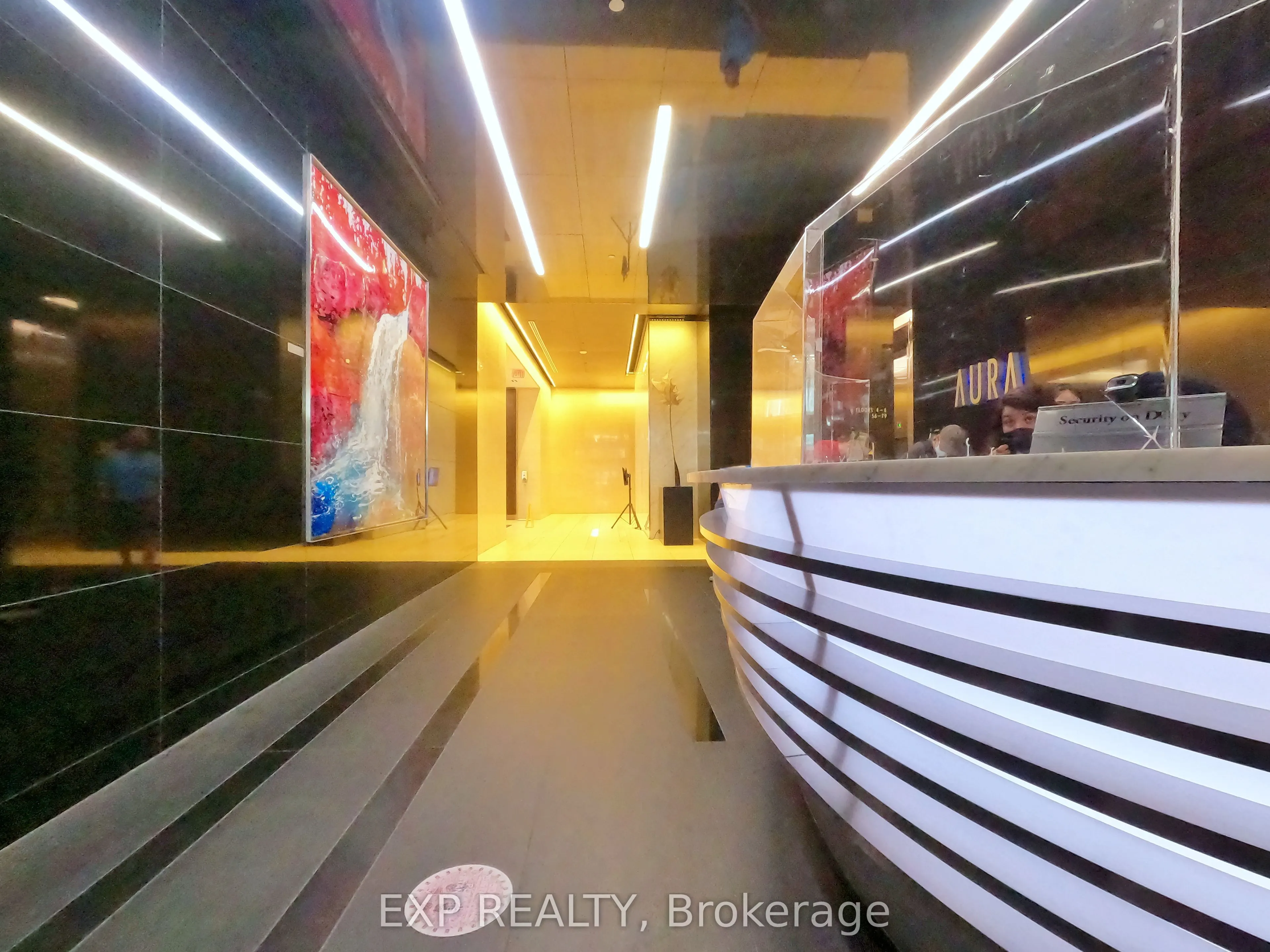 386 Yonge Street, #3806