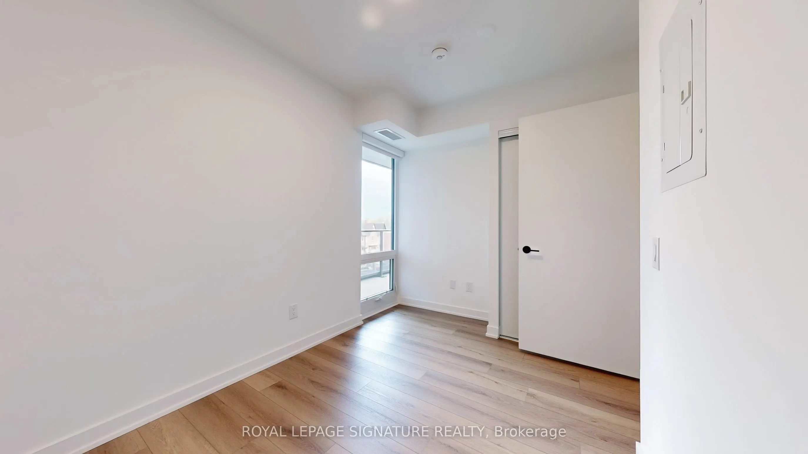 5 Lakeview Avenue, #302
