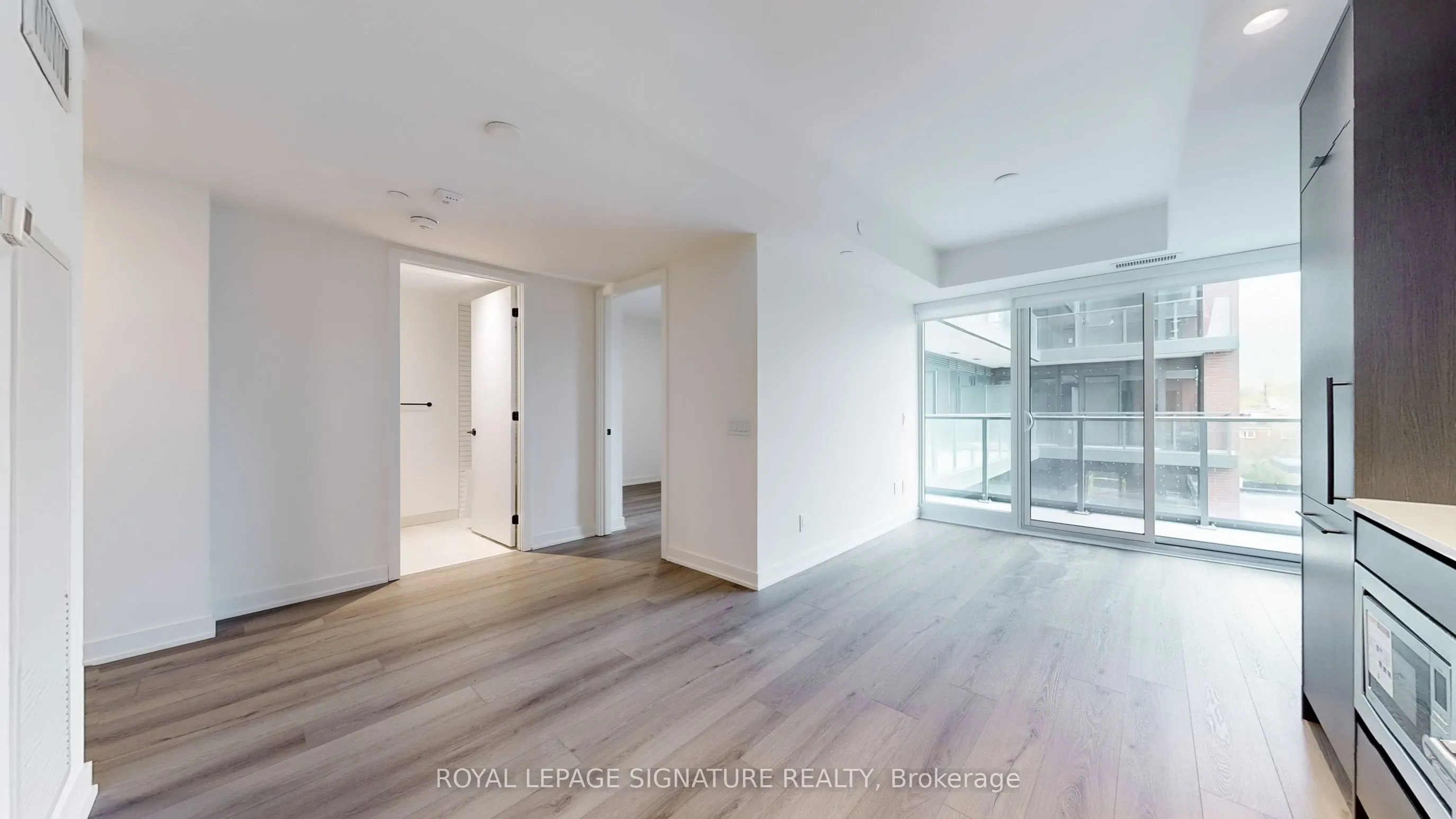5 Lakeview Avenue, #302