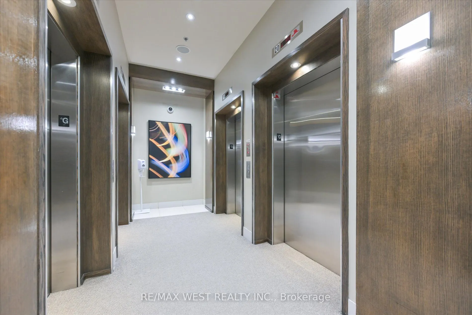 33 Bay Street, #1504