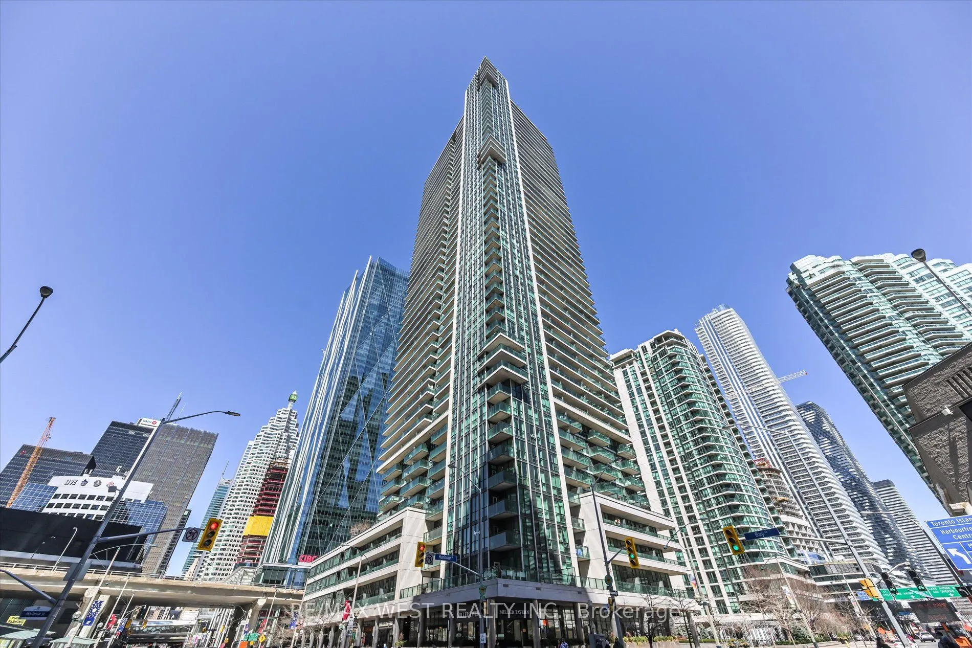 33 Bay Street, #1504
