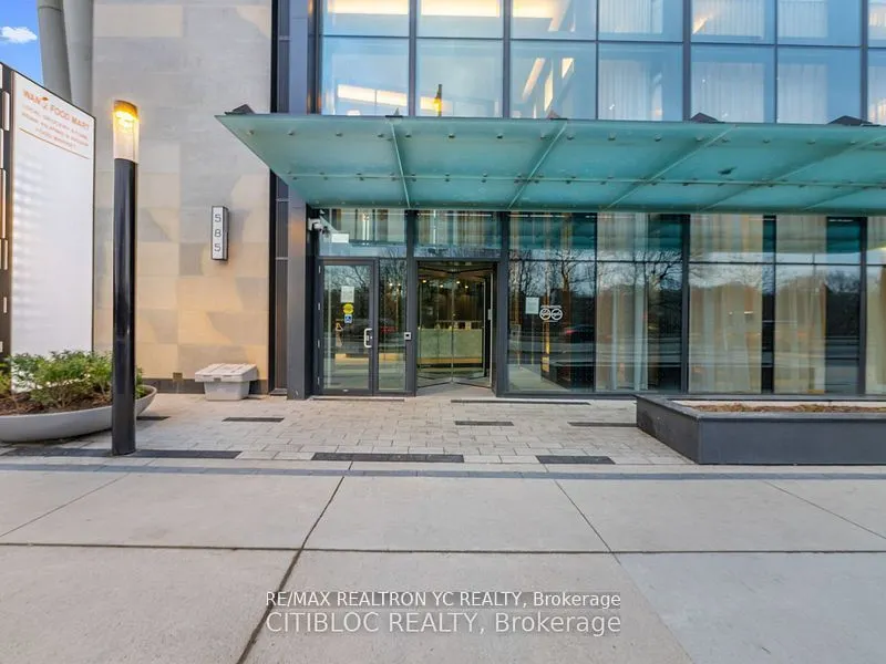 585 Bloor Street E, #317