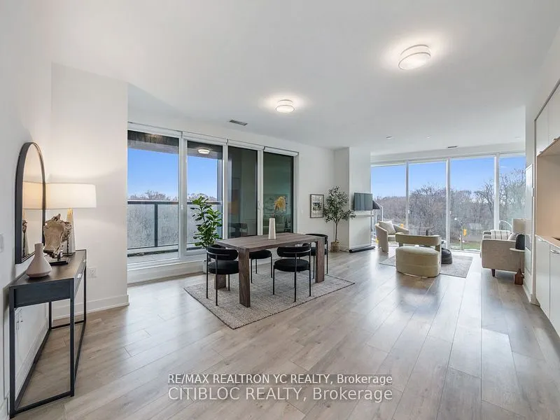 585 Bloor Street E, #317