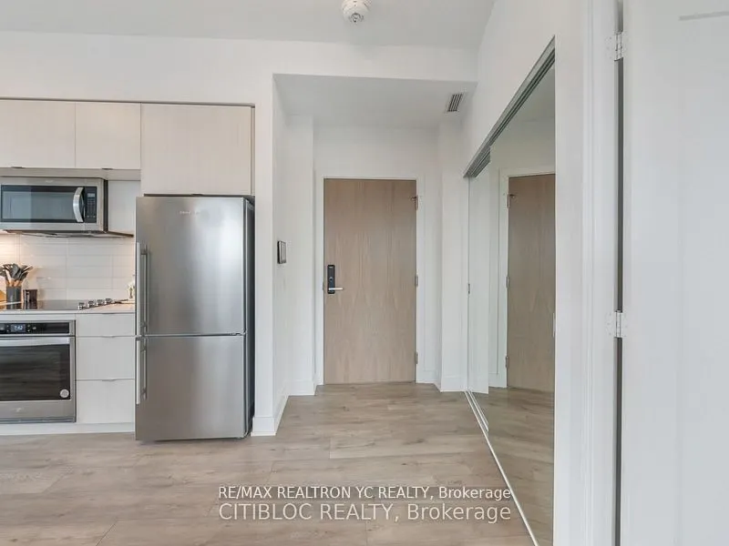 585 Bloor Street E, #317