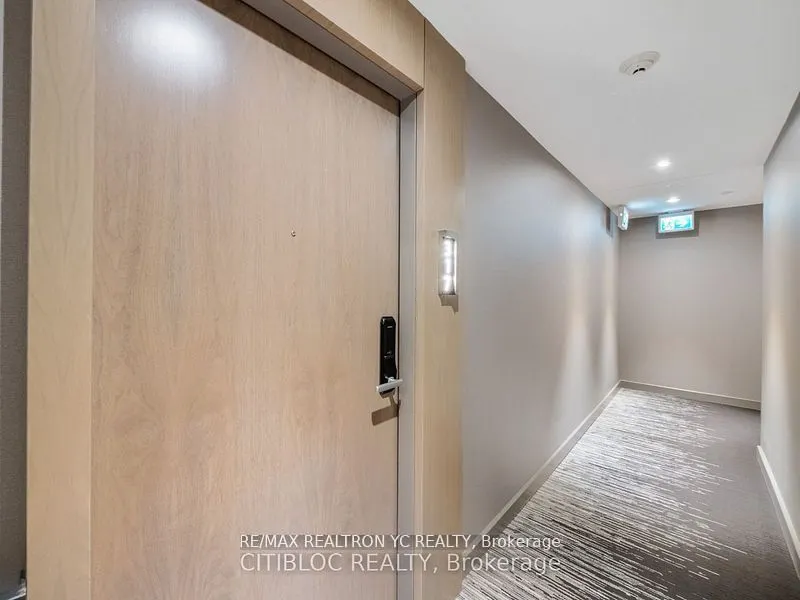 585 Bloor Street E, #317