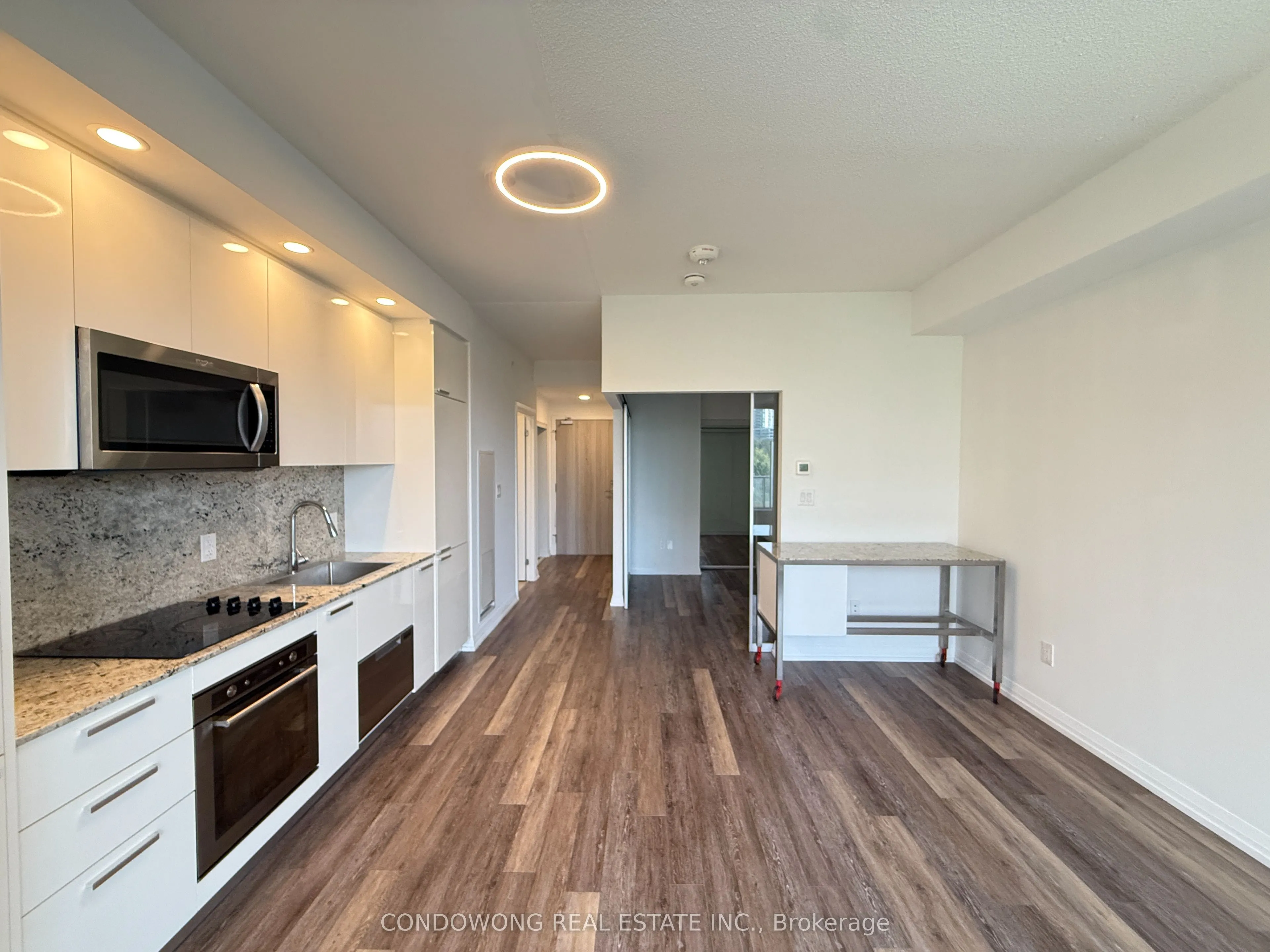75 Canterbury Place, #715
