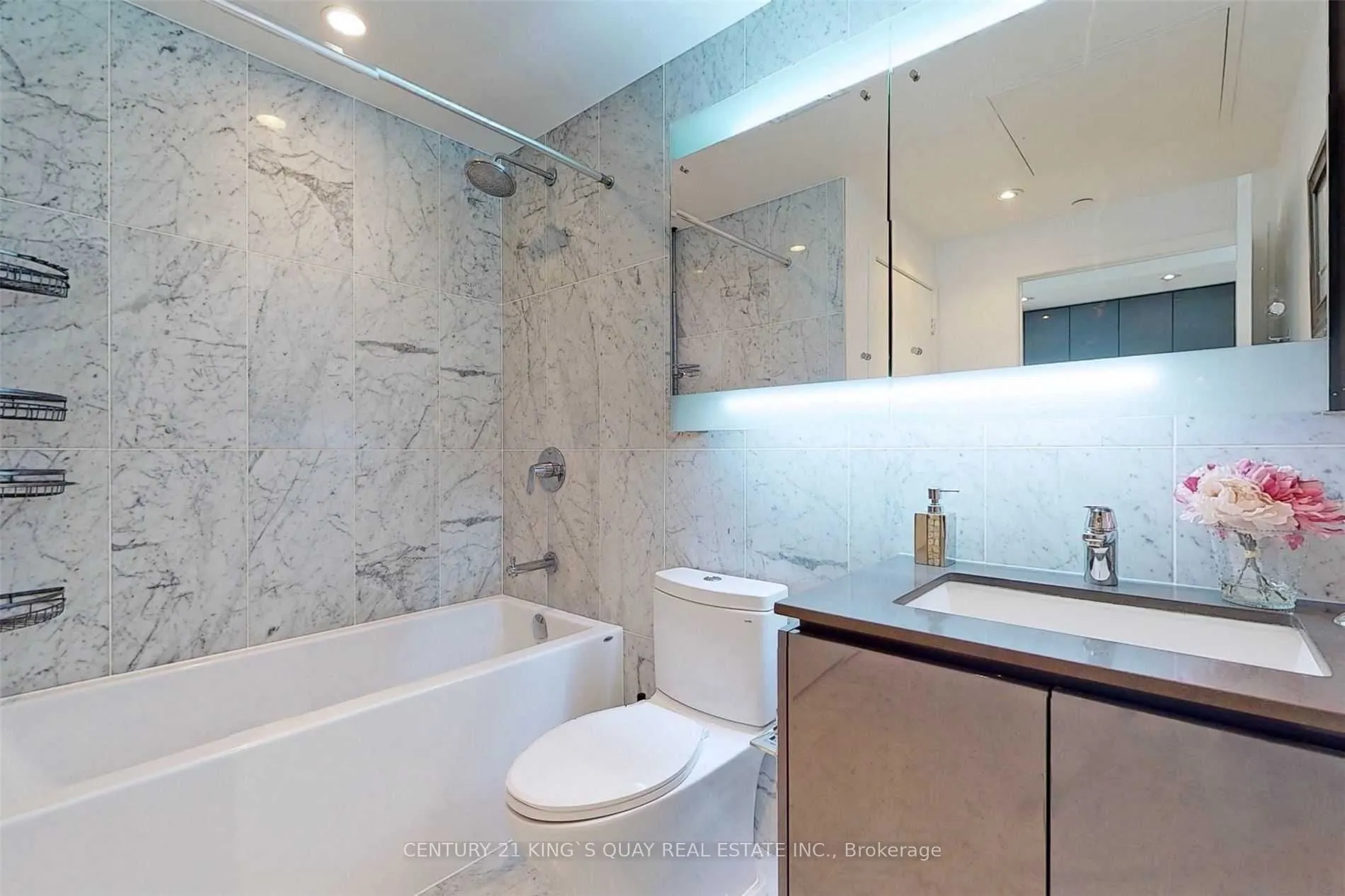 117 Mcmahon Drive, #2505