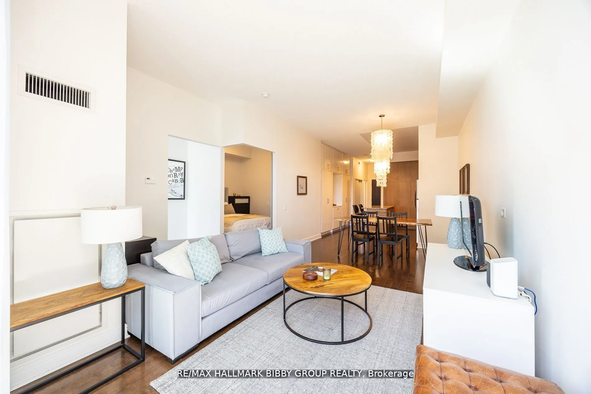 112 George Street, #S420