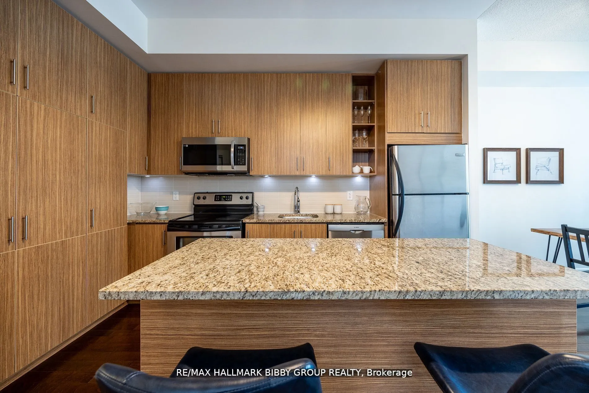 112 George Street, #S420