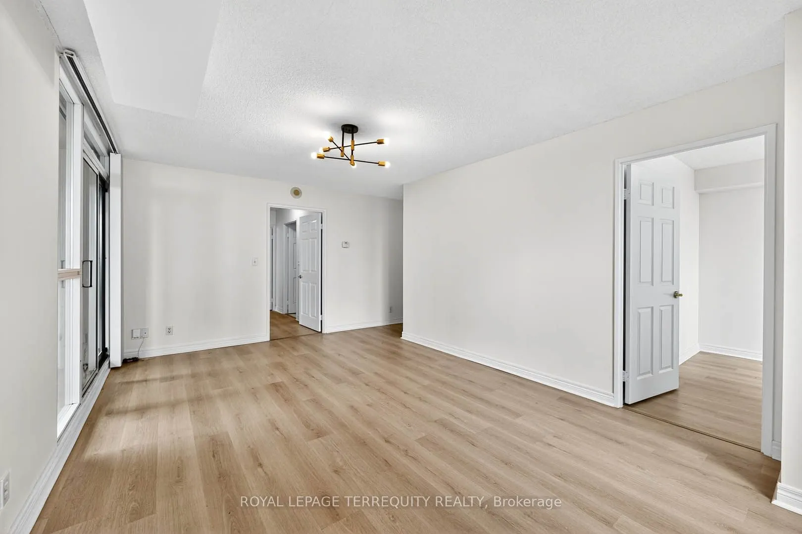 23 Hollywood Avenue, #2610