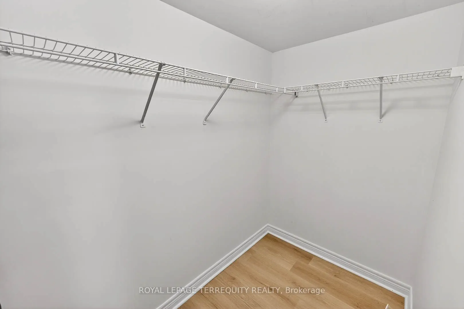23 Hollywood Avenue, #2610