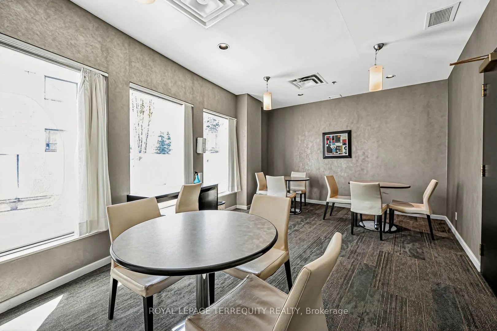 23 Hollywood Avenue, #2610
