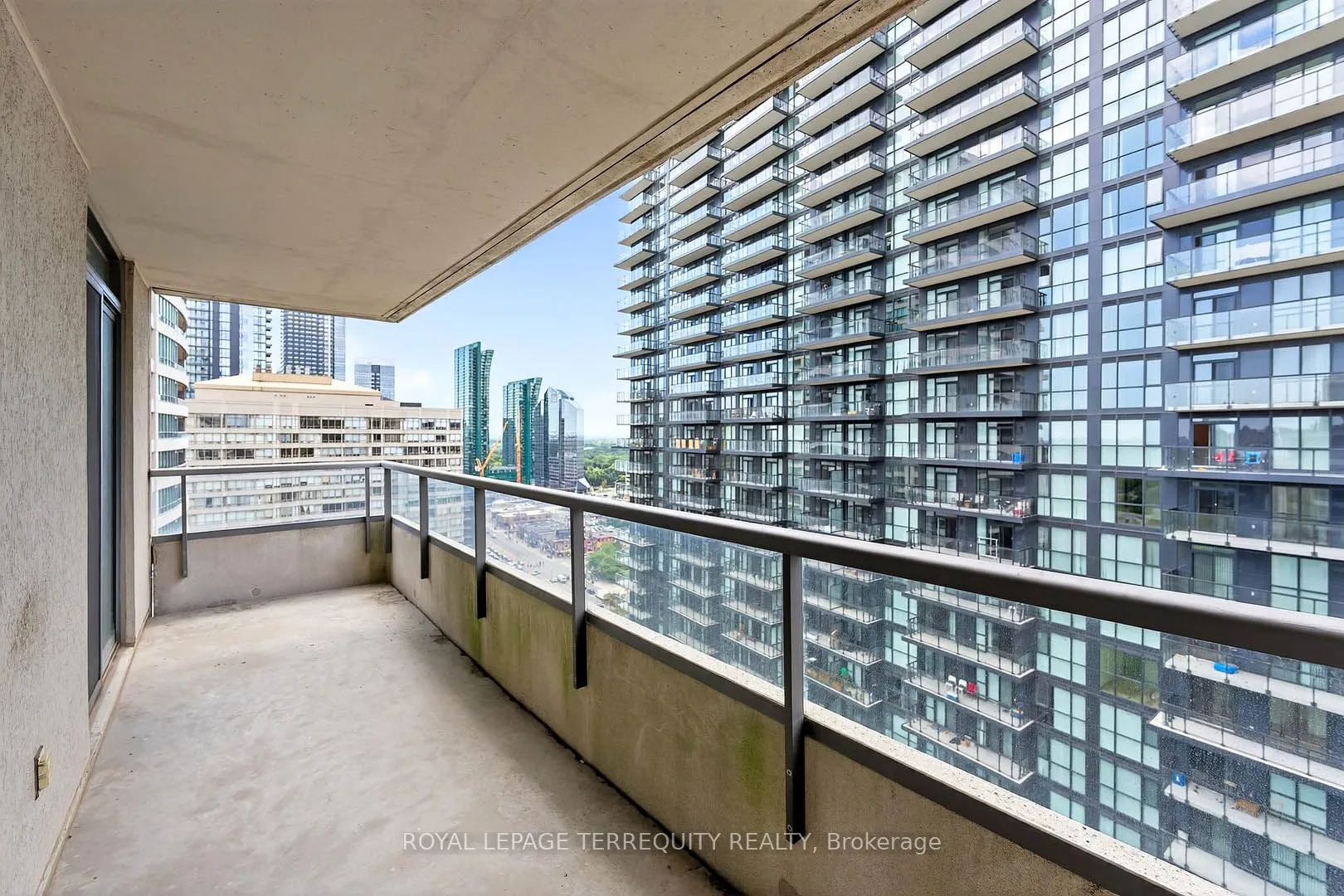 23 Hollywood Avenue, #2610