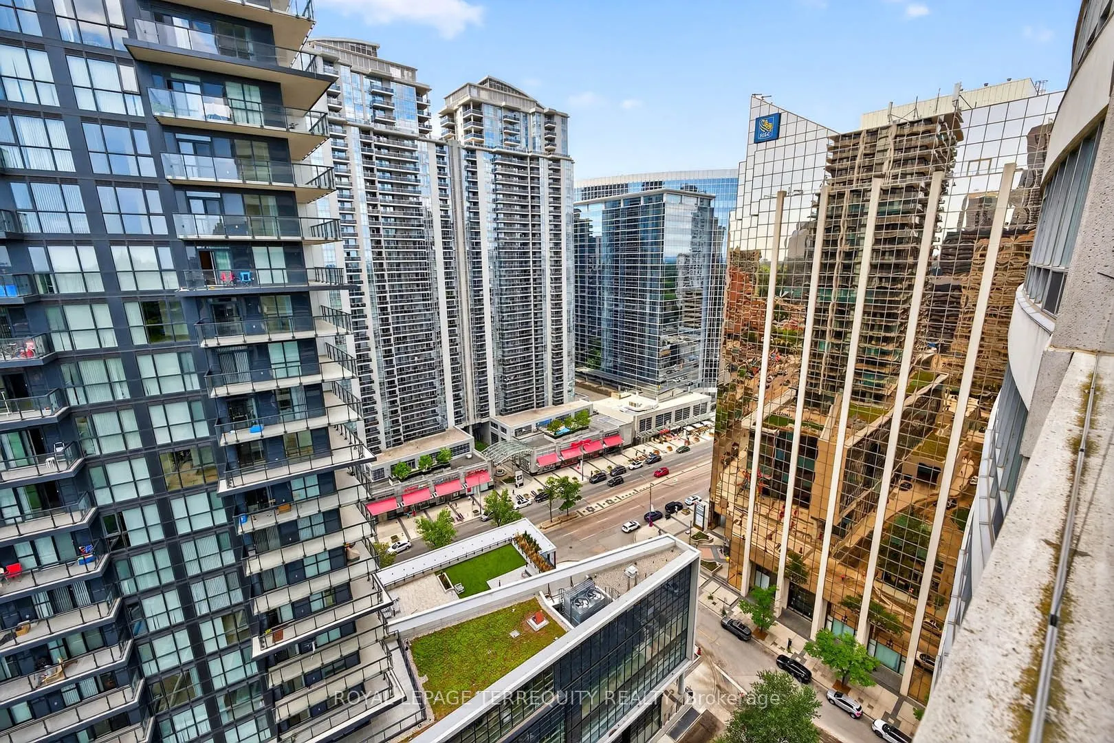 23 Hollywood Avenue, #2610