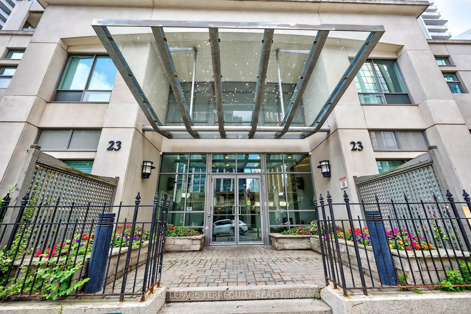 23 Hollywood Avenue, #2610