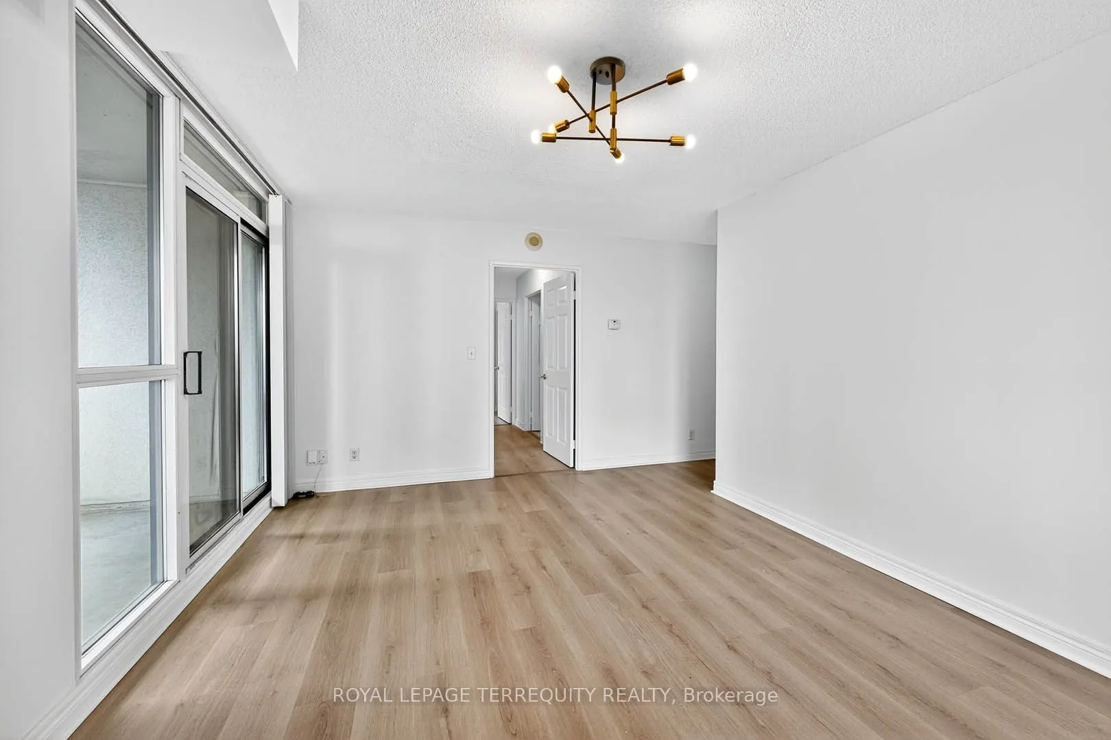 23 Hollywood Avenue, #2610